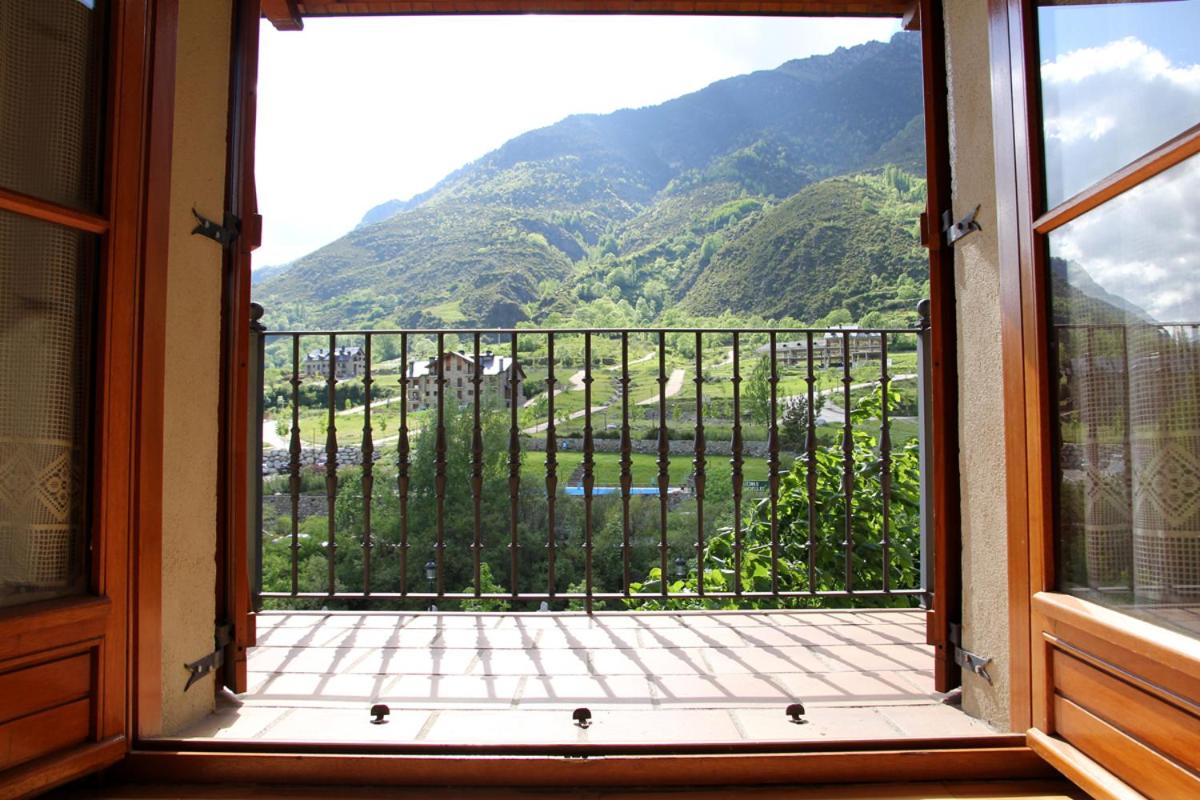 Apartamentos Los Tilos view 3