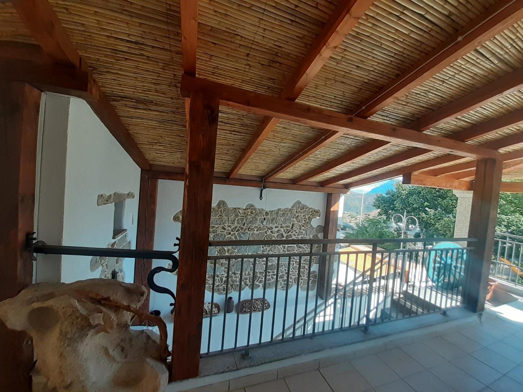 Photo 48