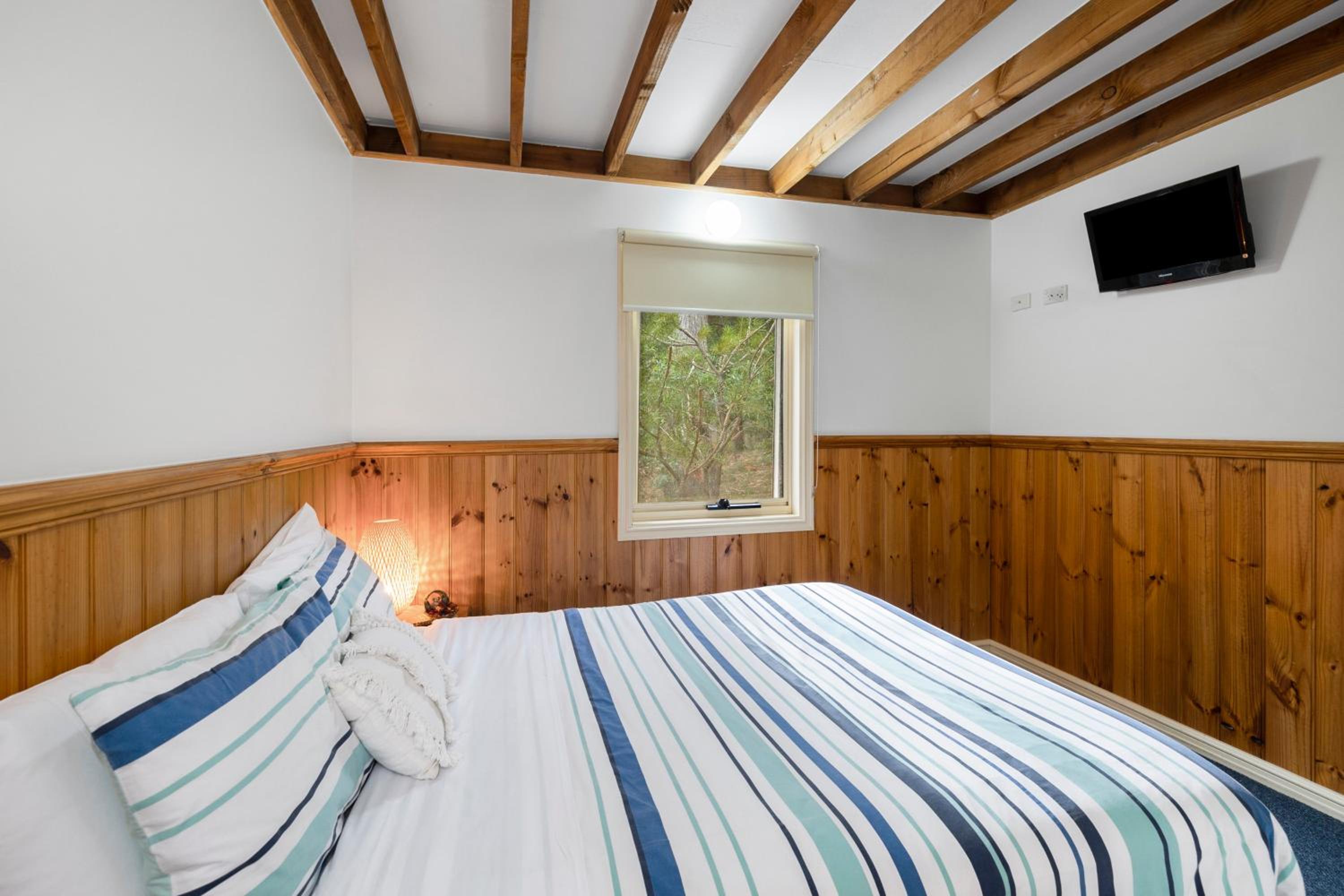 Lorne Bush House Cottages & Eco Retreats