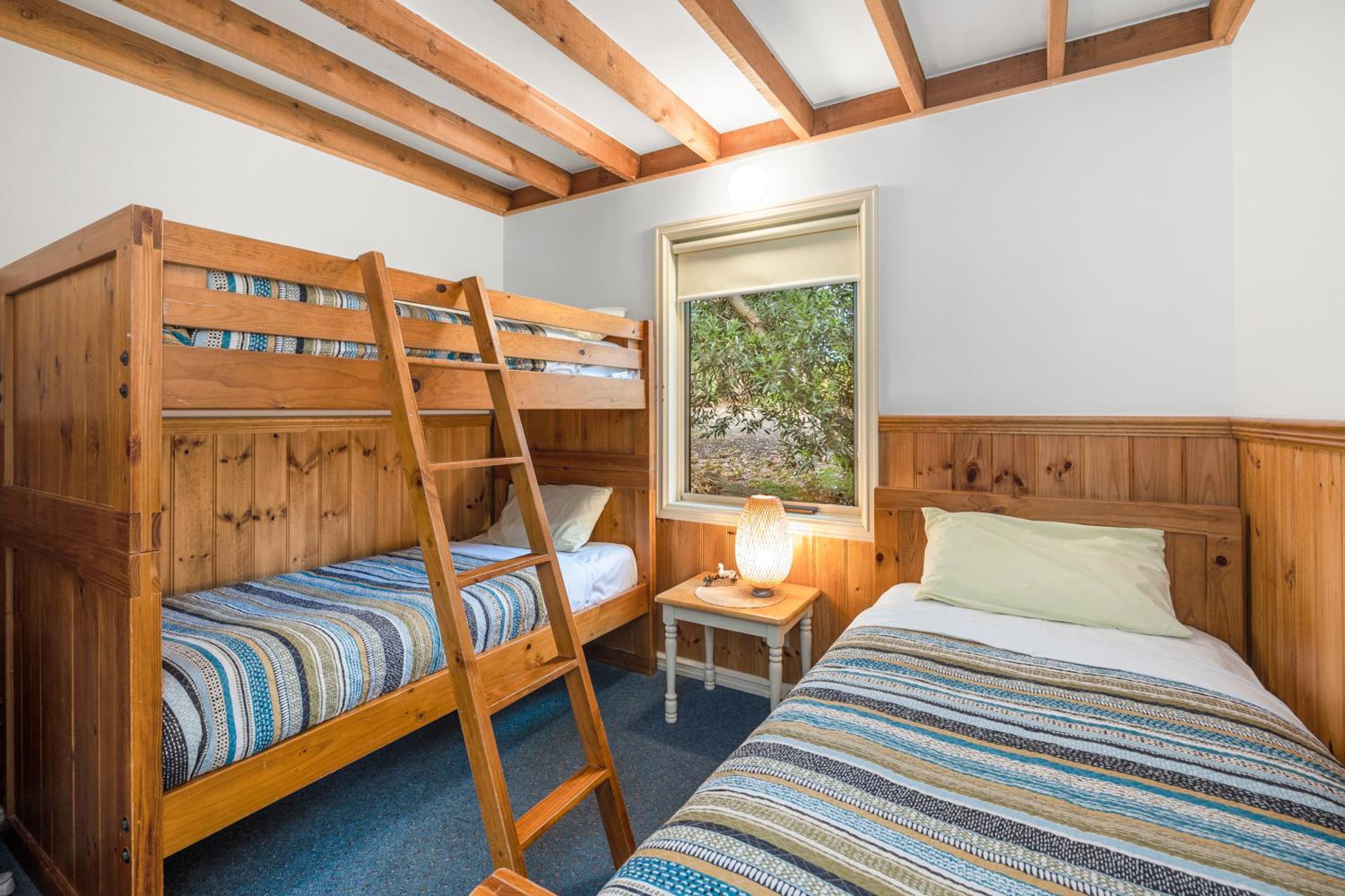 Lorne Bush House Cottages & Eco Retreats