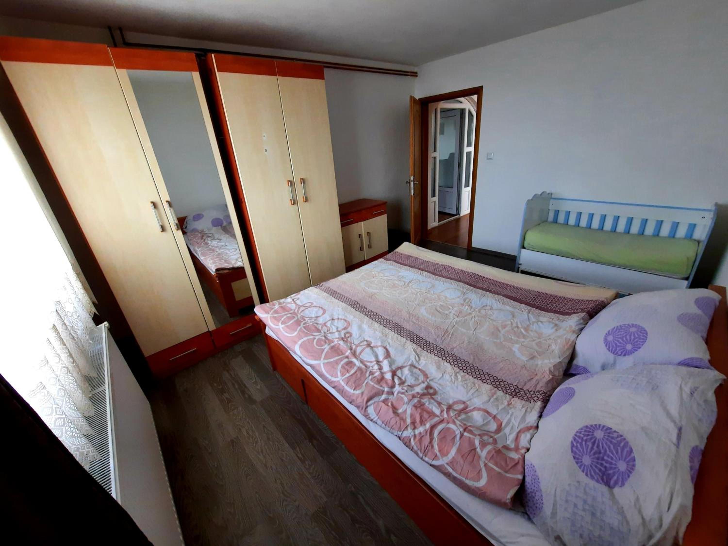 Kuća na dan Vrla strana