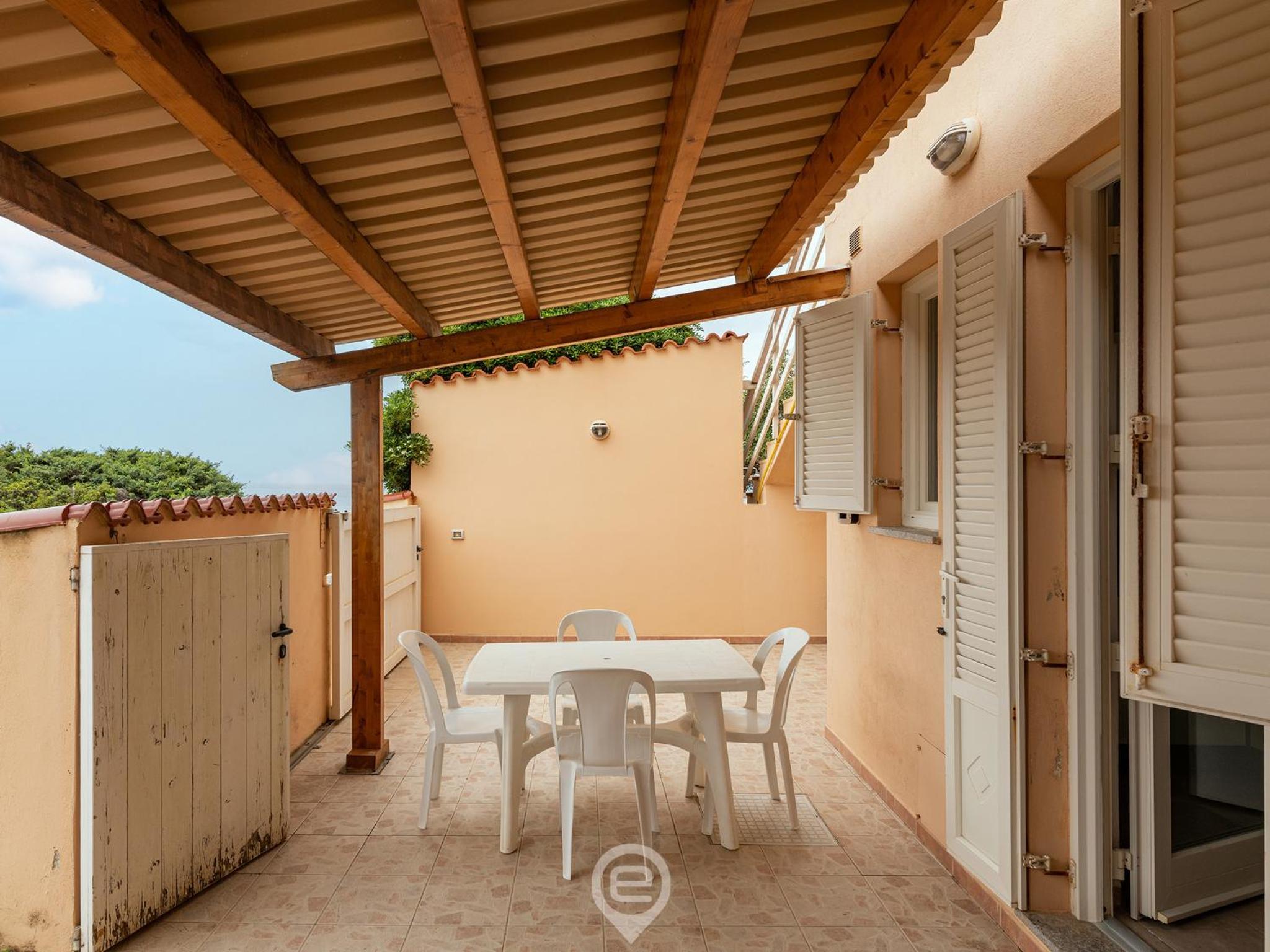 House Atena view 3