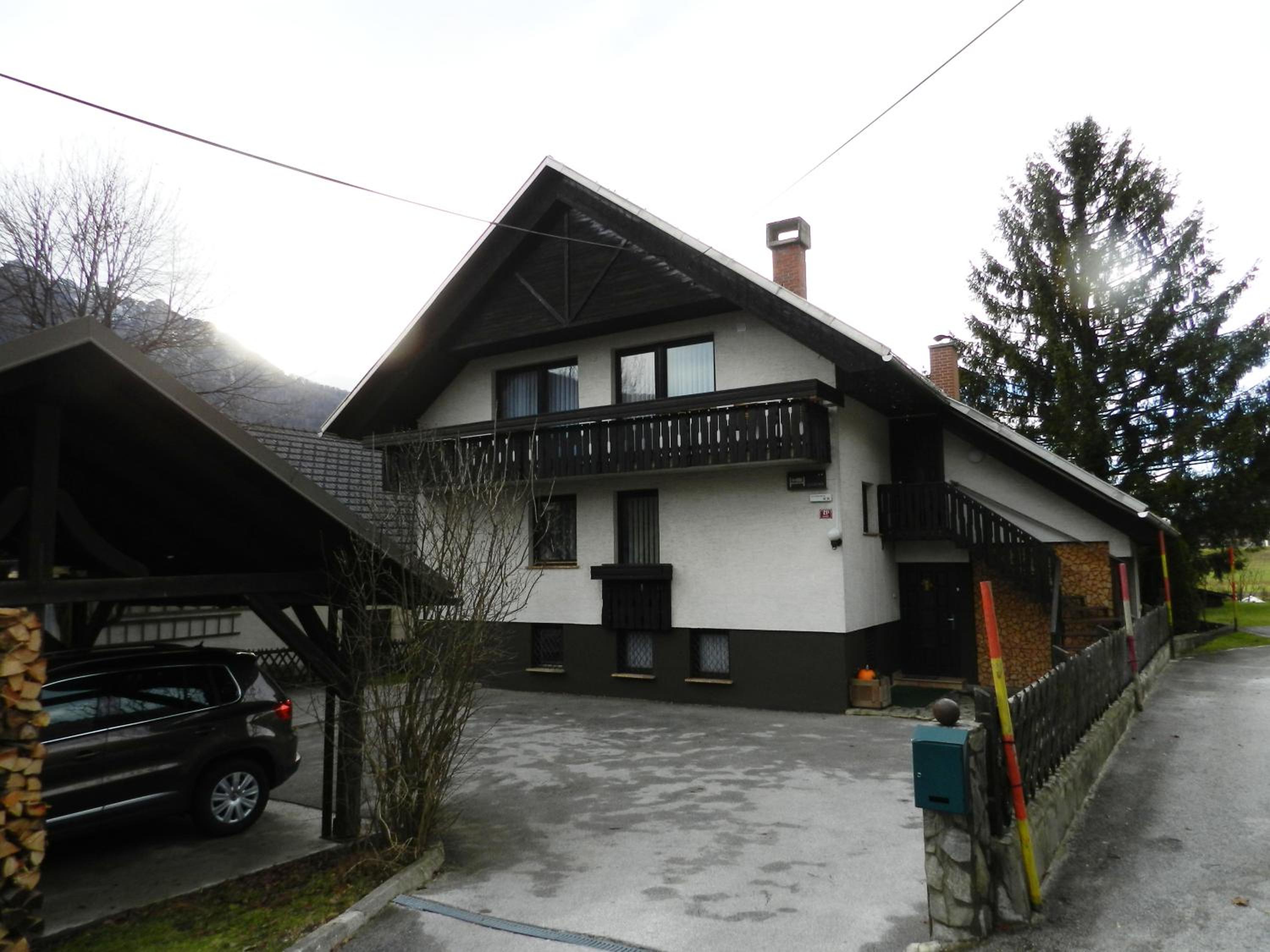 Photo 37