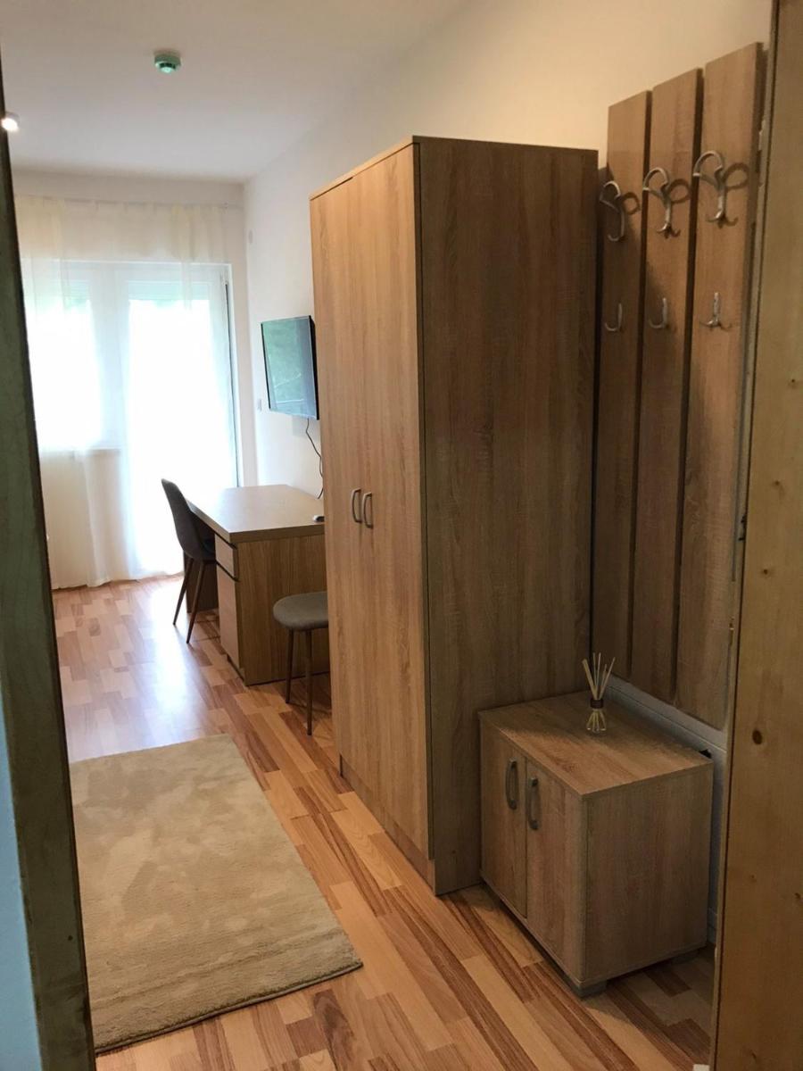 Photo 38