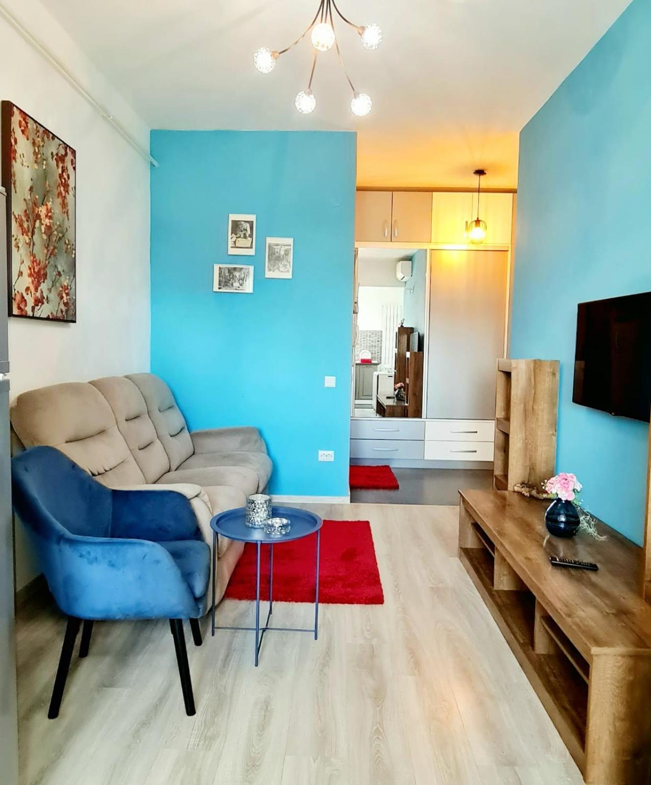 Palas View Apartments near Palas Mall view 4