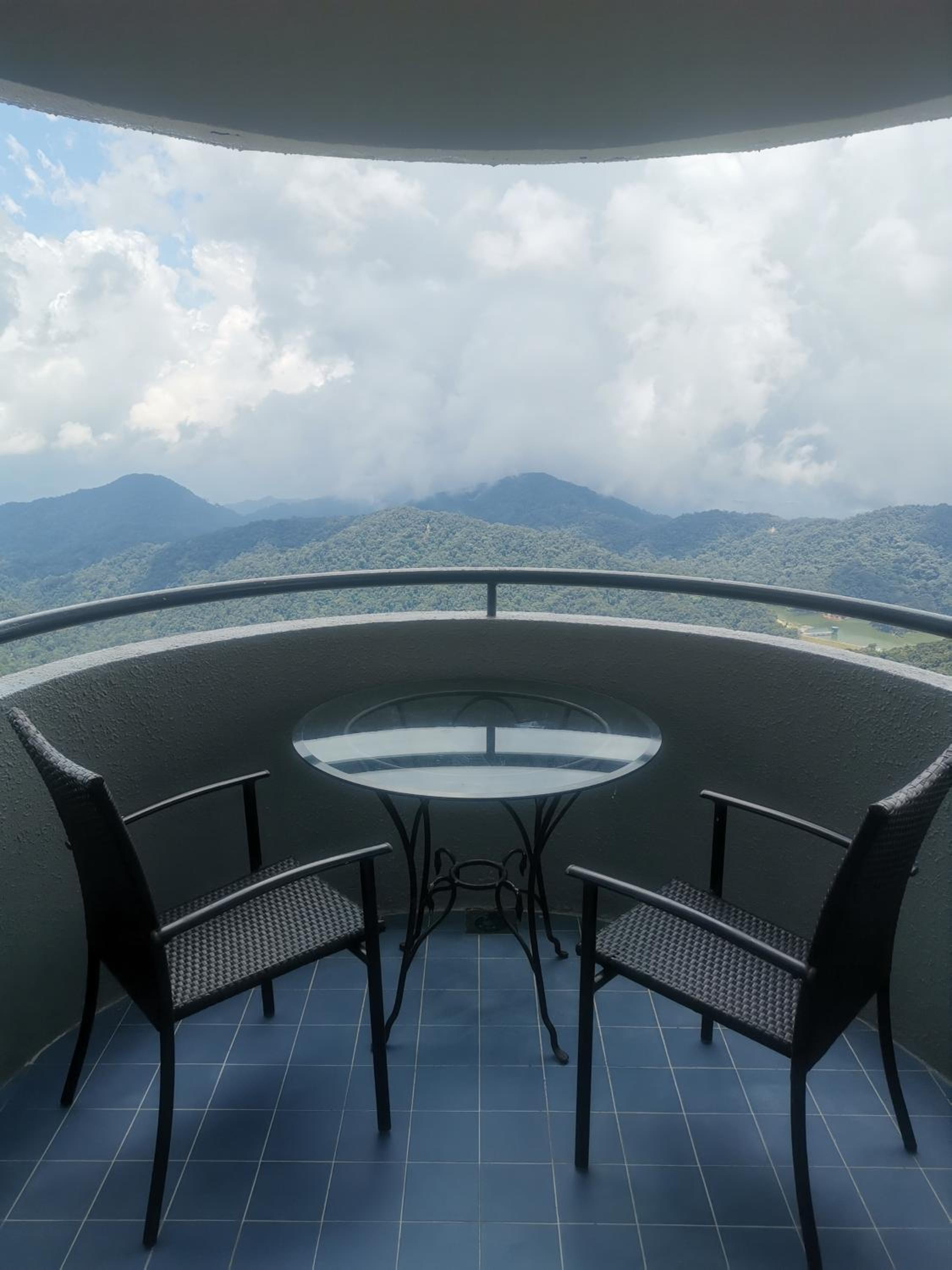 5-6 PAX Family Room Skyview Golden Hills, Genting Highlands photo 4