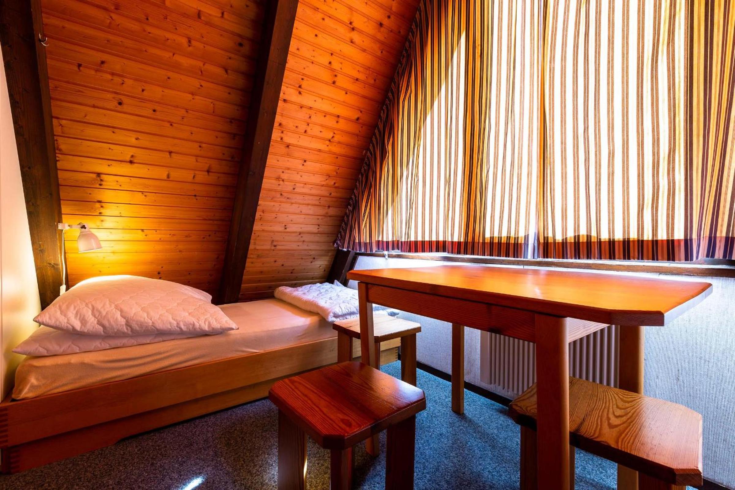 Ferienwohnpark Immenstaad am Bodensee Nurdachhaus Typ 8 NDW 078