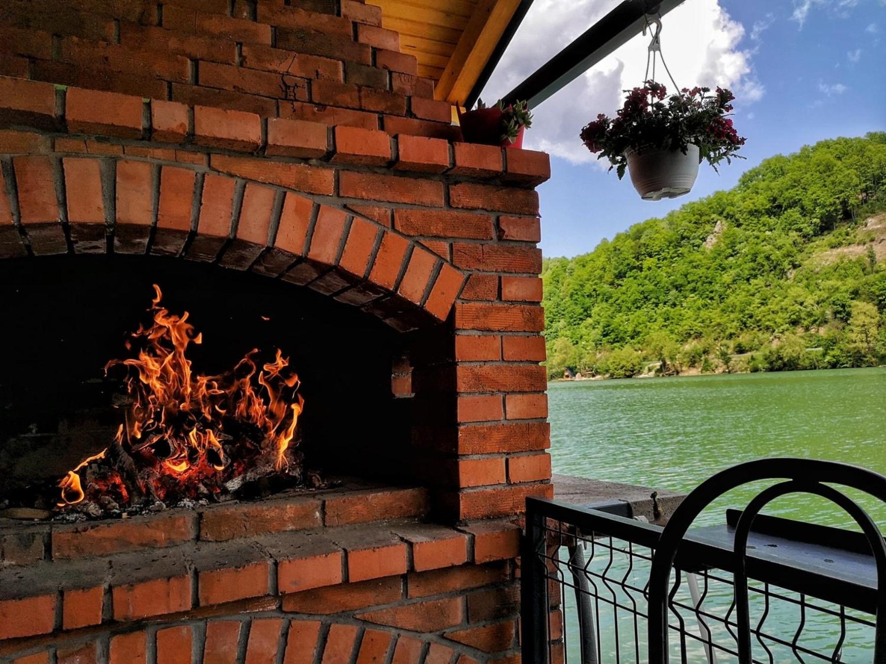 Idila Zvorničkog jezera