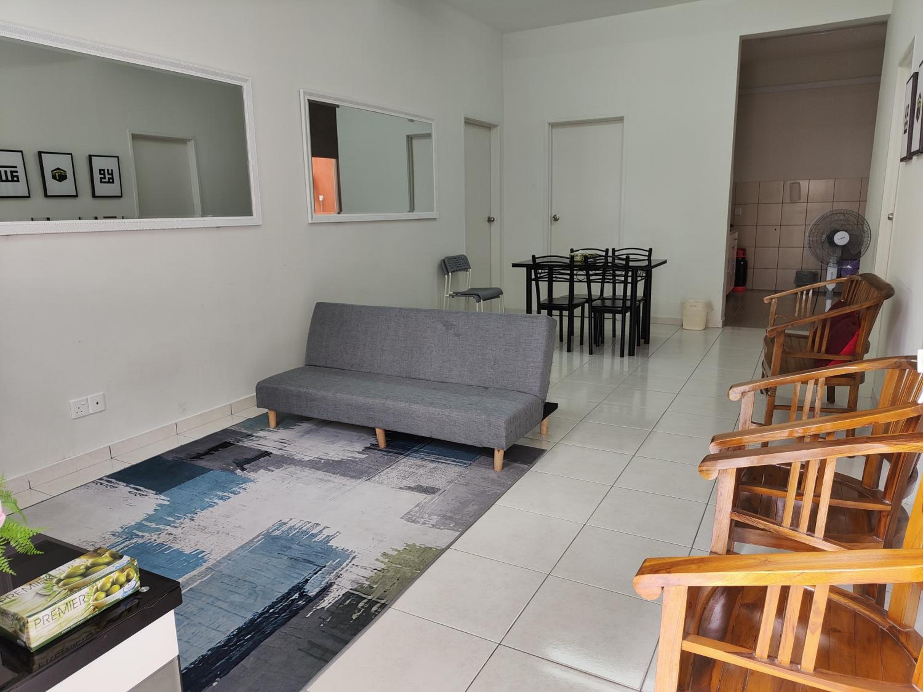 Zaara Homestay Krubong Alor Gajah Ayer Keroh Melaka view 3