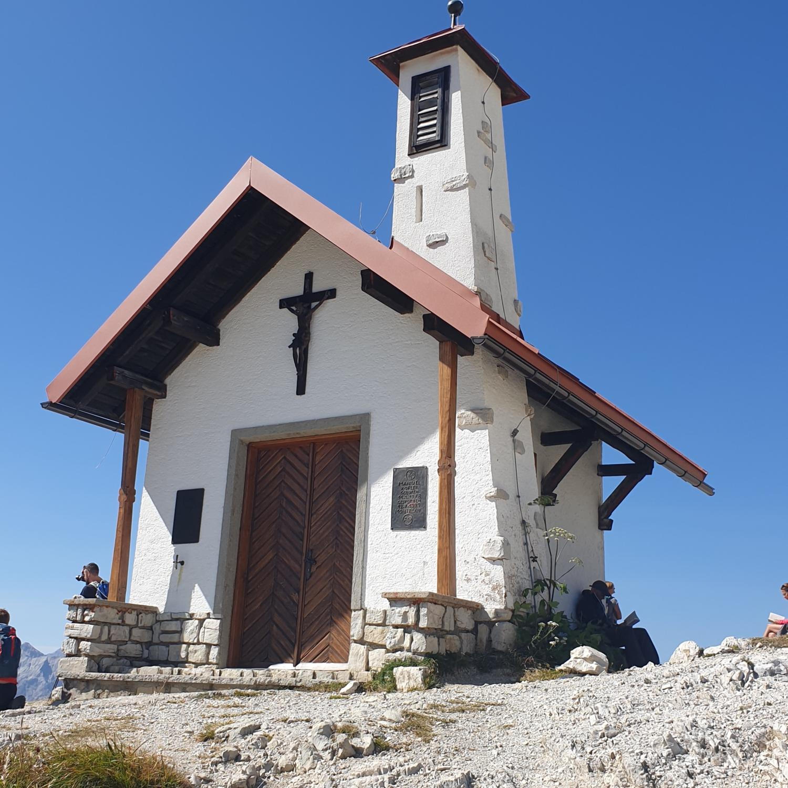 Photo 6