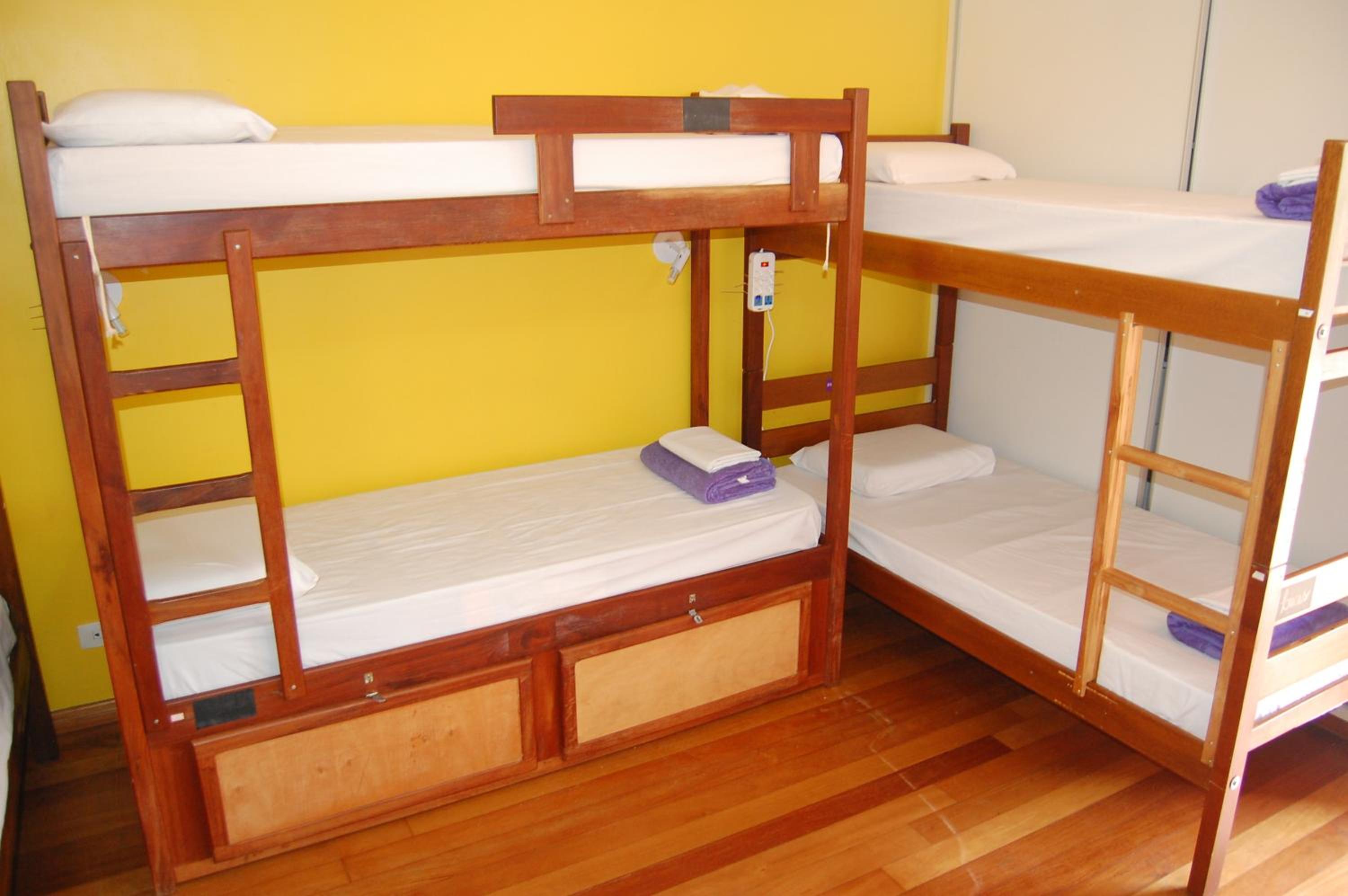MADÁ Hostel