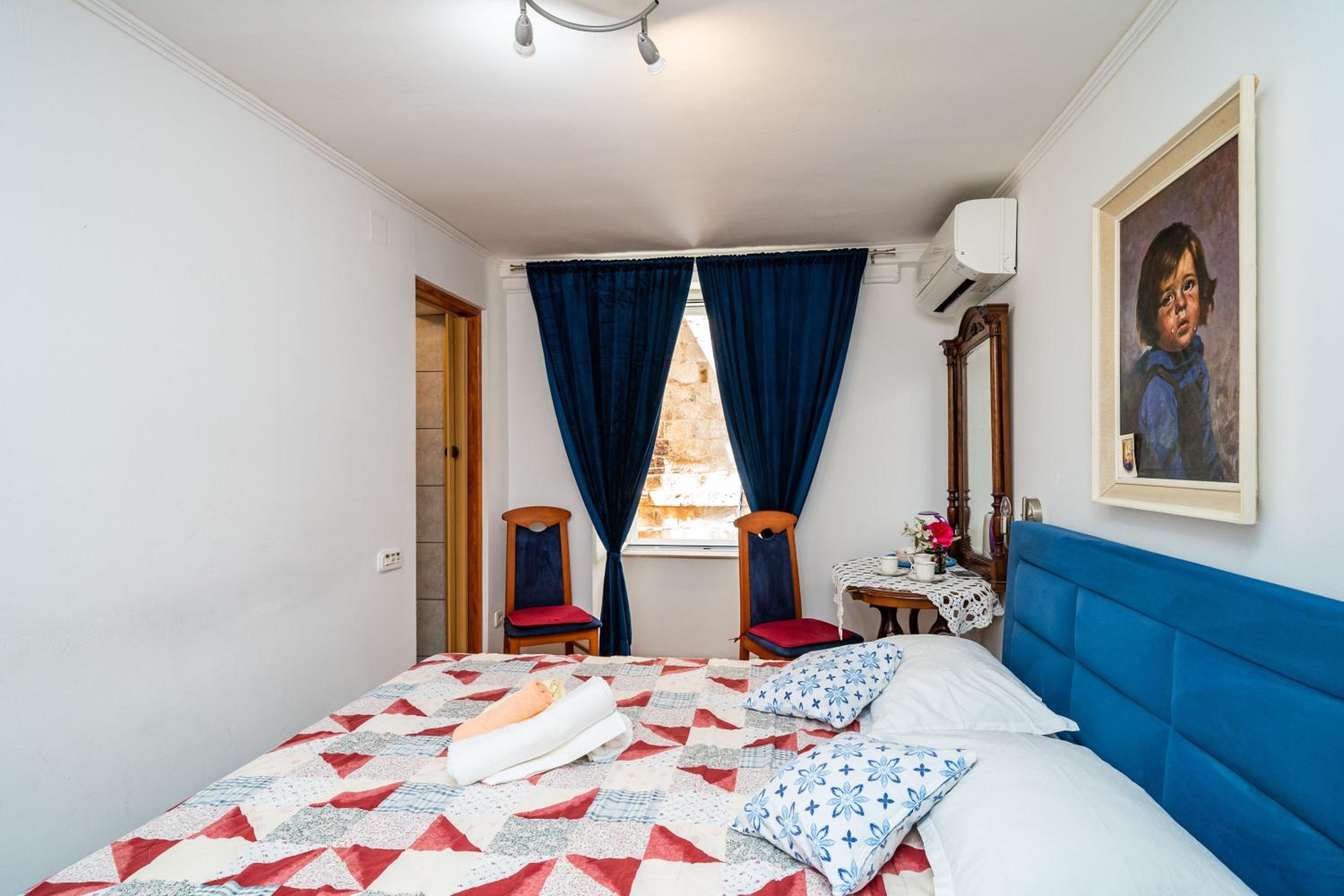 Rooms Fausta Old Town