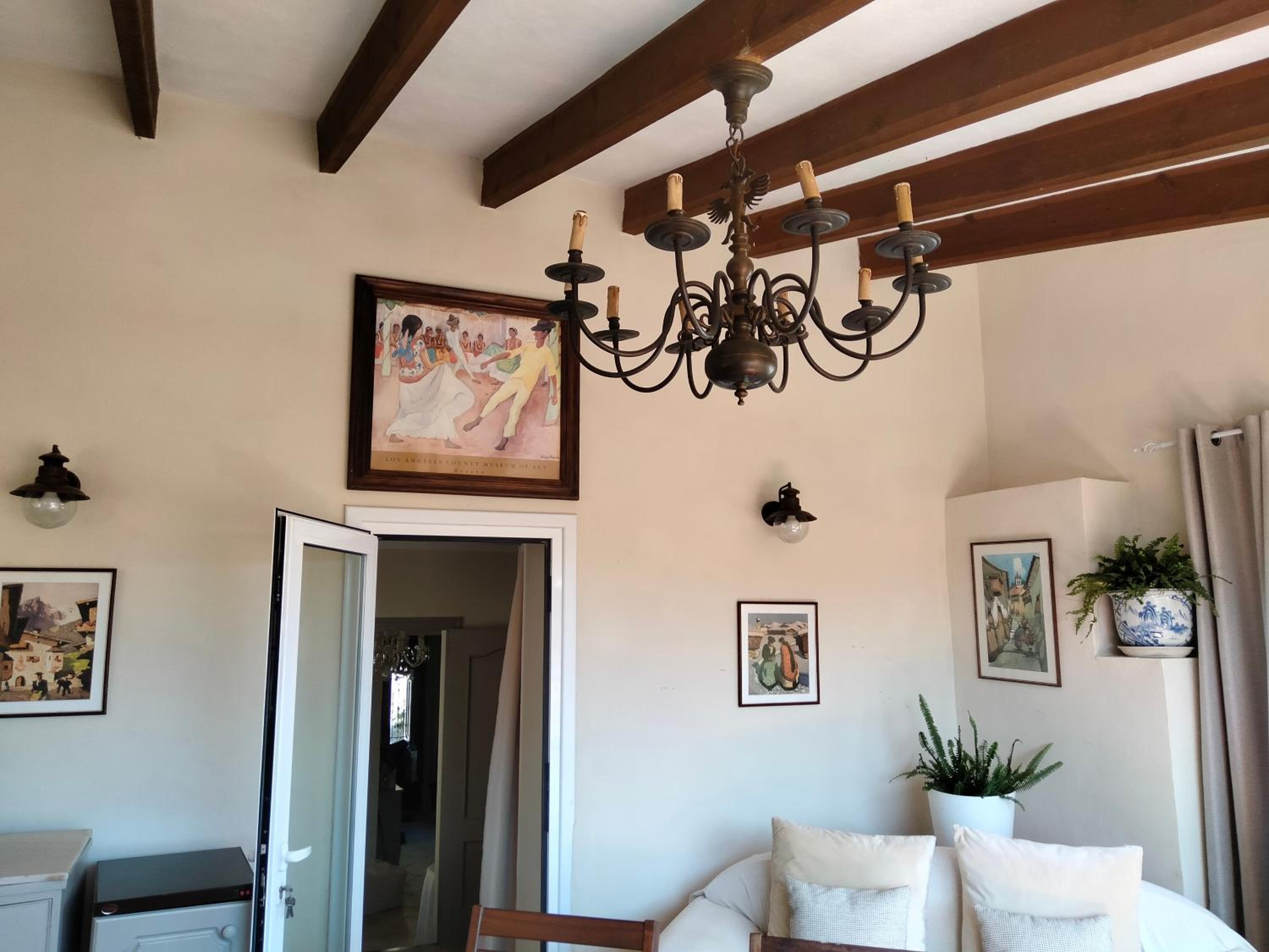 Les Penyetes Boutique Bed and Breakfast