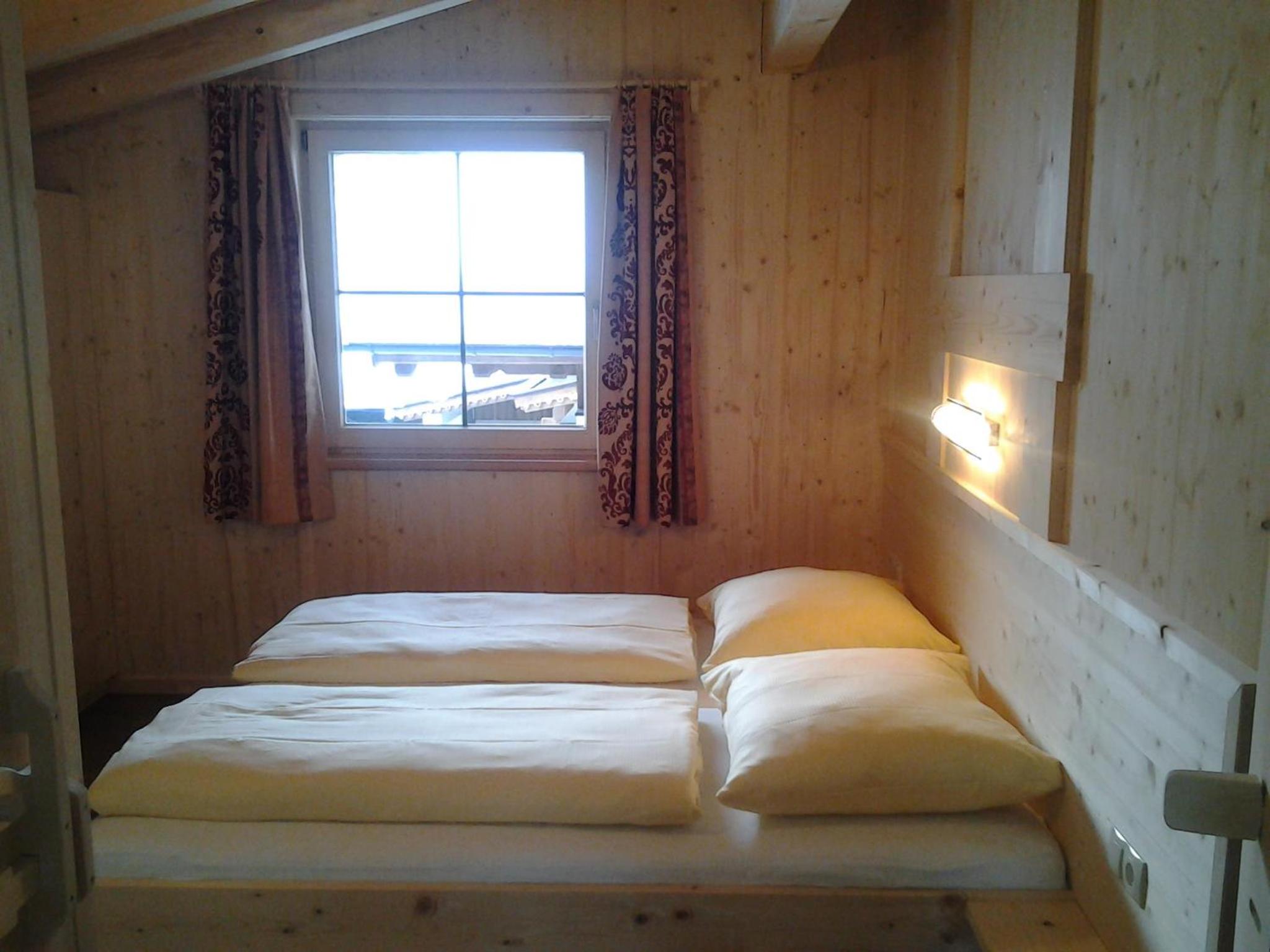 Alois & Elisabeth, Chalet