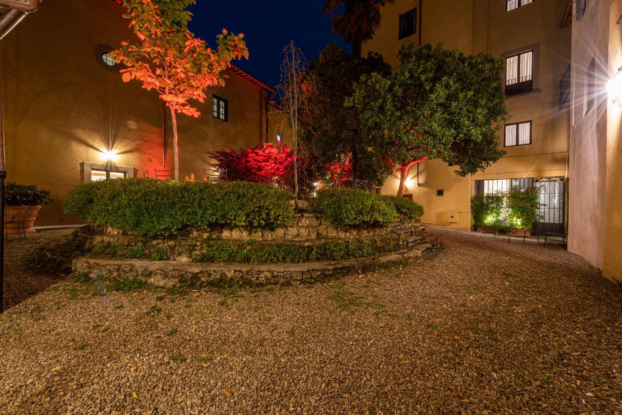Apartments Florence - Dragomanni Loft with patio