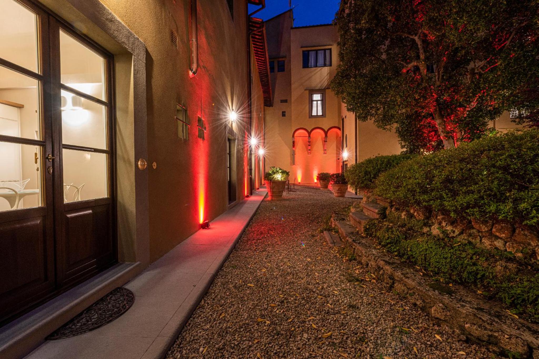 Apartments Florence - Dragomanni Loft with patio