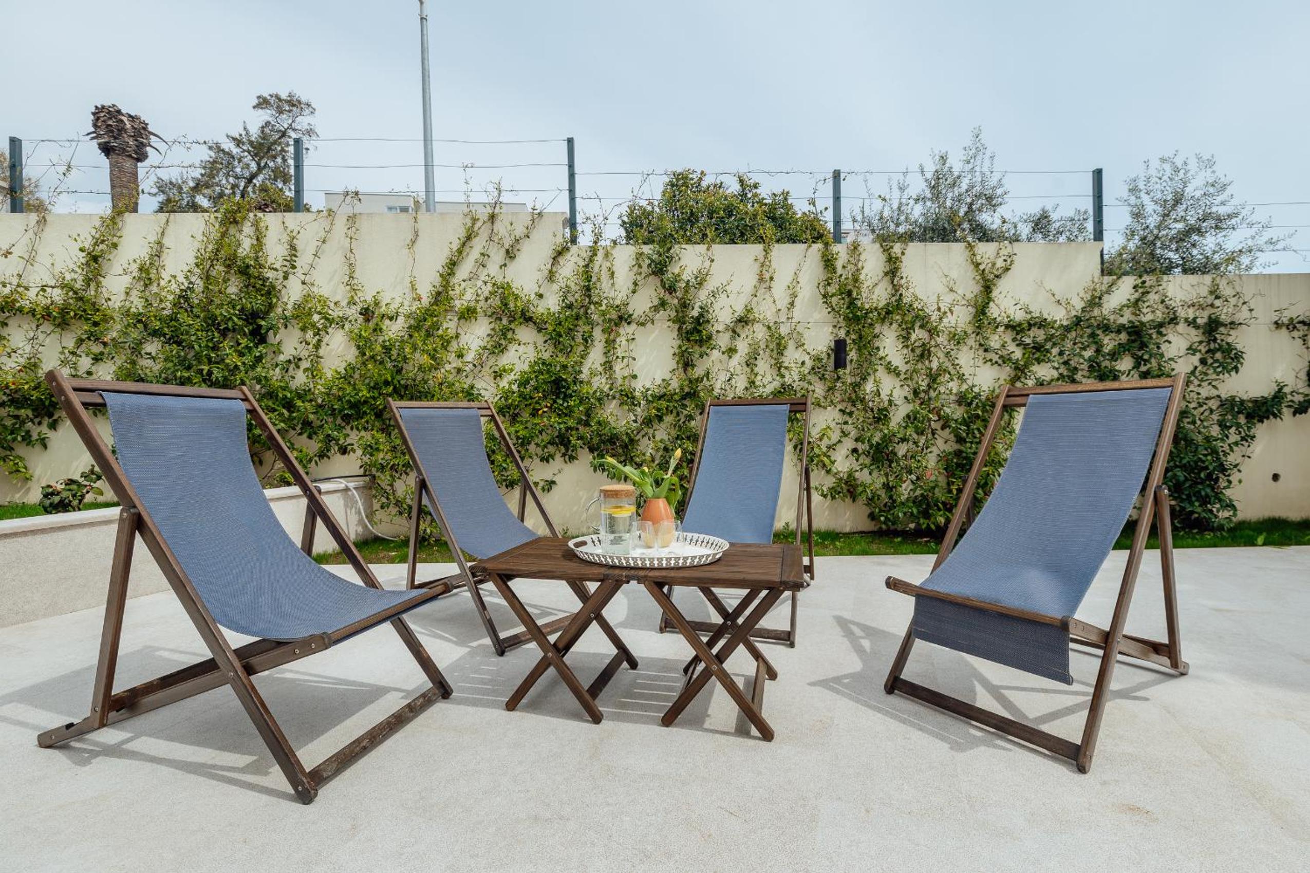Magnolia Apartments - 3 min by walk to the beautiful beach