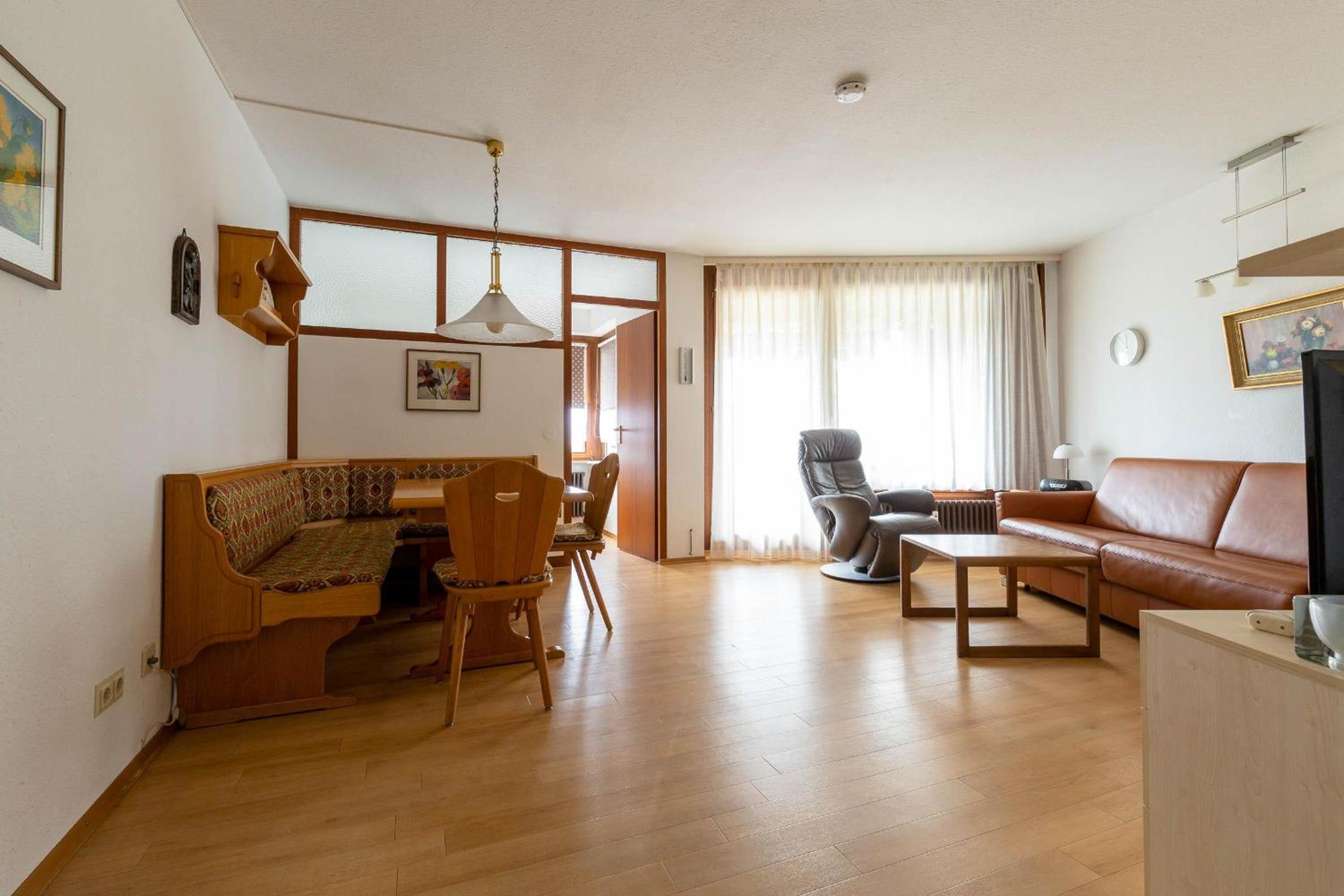 Ferienwohnpark Immenstaad am Bodensee Ein-Zimmer-Apartment 53 22 view 2