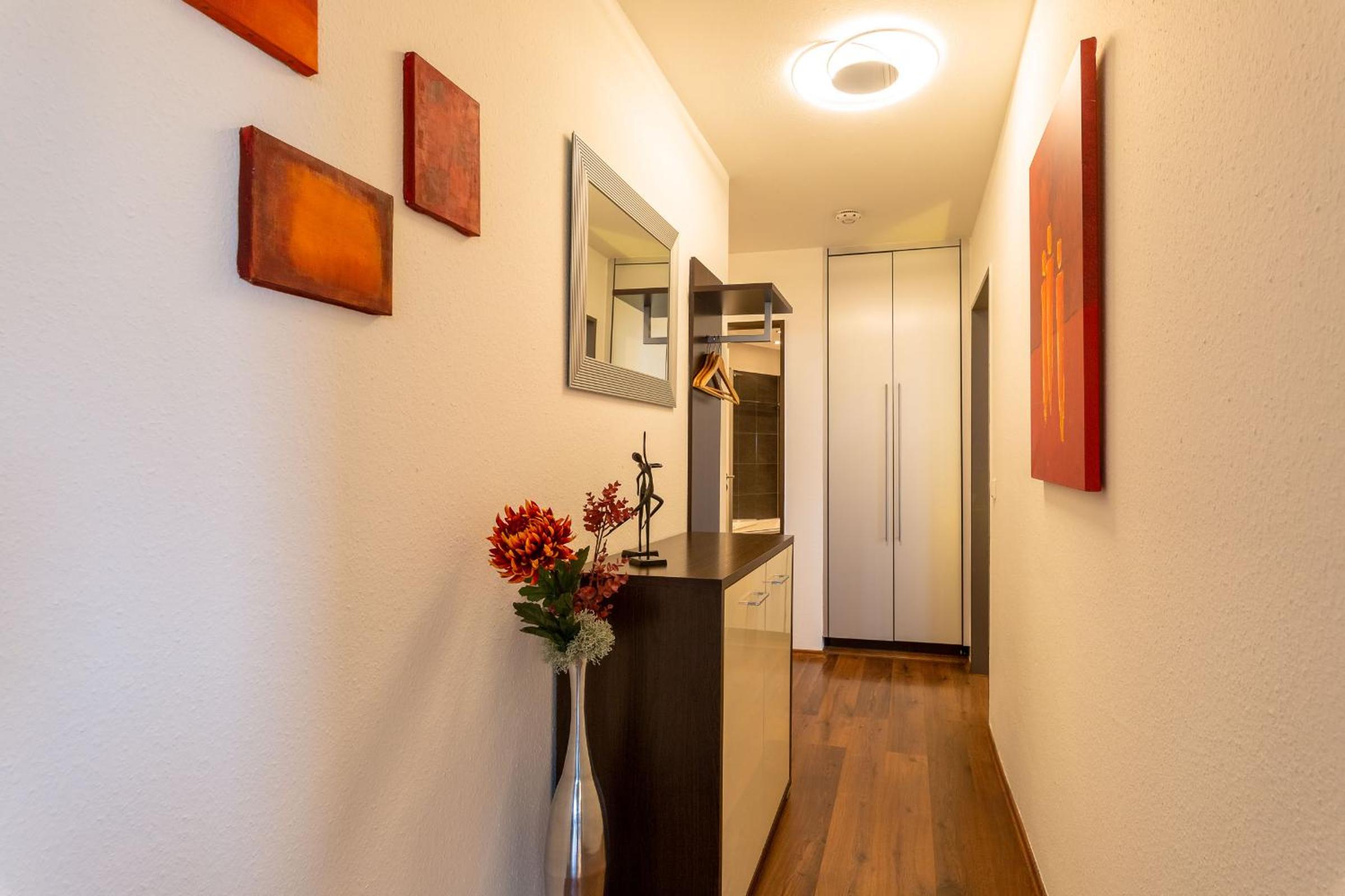 Ferienwohnpark Immenstaad am Bodensee Zwei-Zimmer-Apartment 49 14