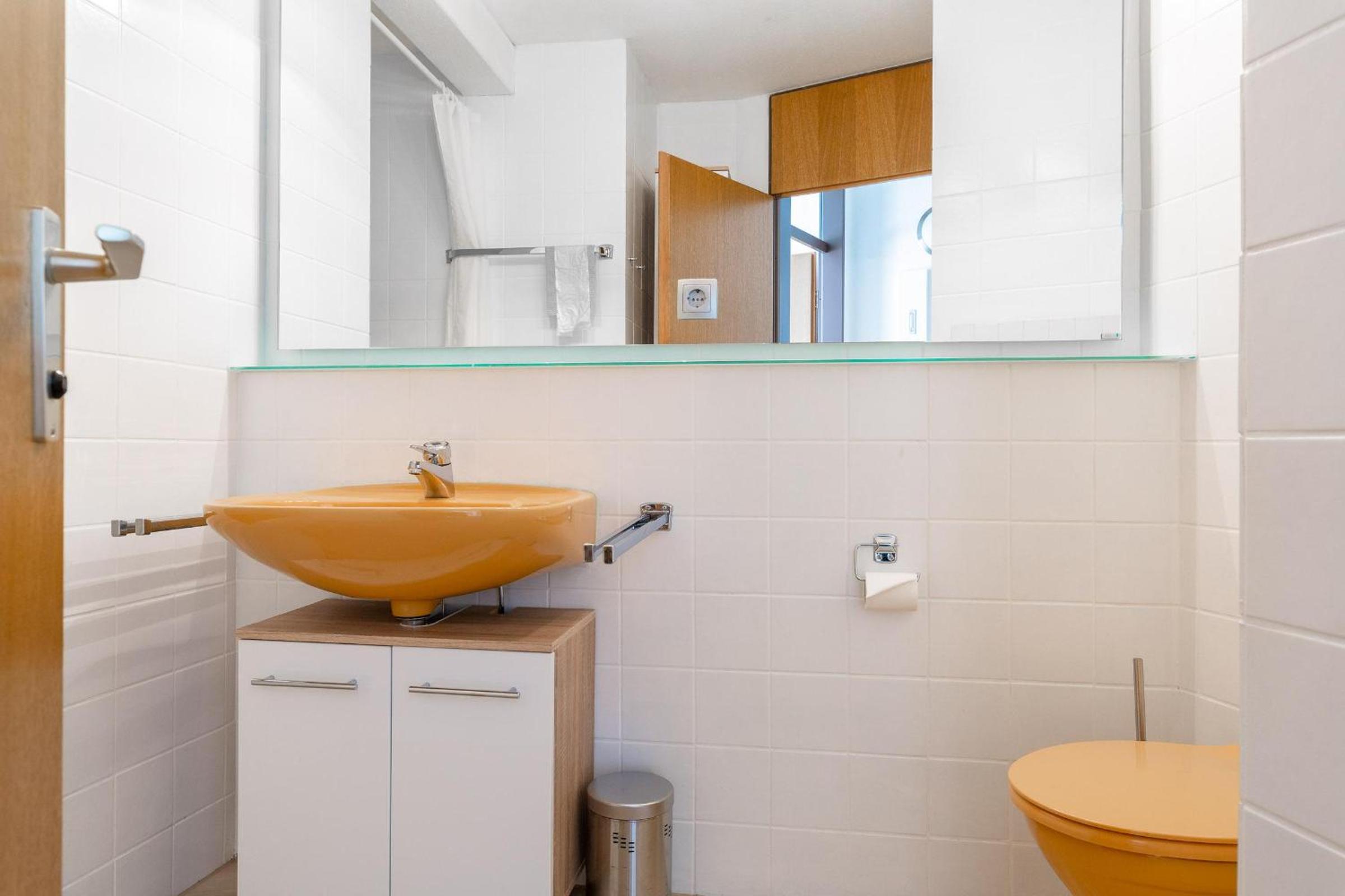 Ferienwohnpark Immenstaad am Bodensee Ein-Zimmer-Apartment 53 14