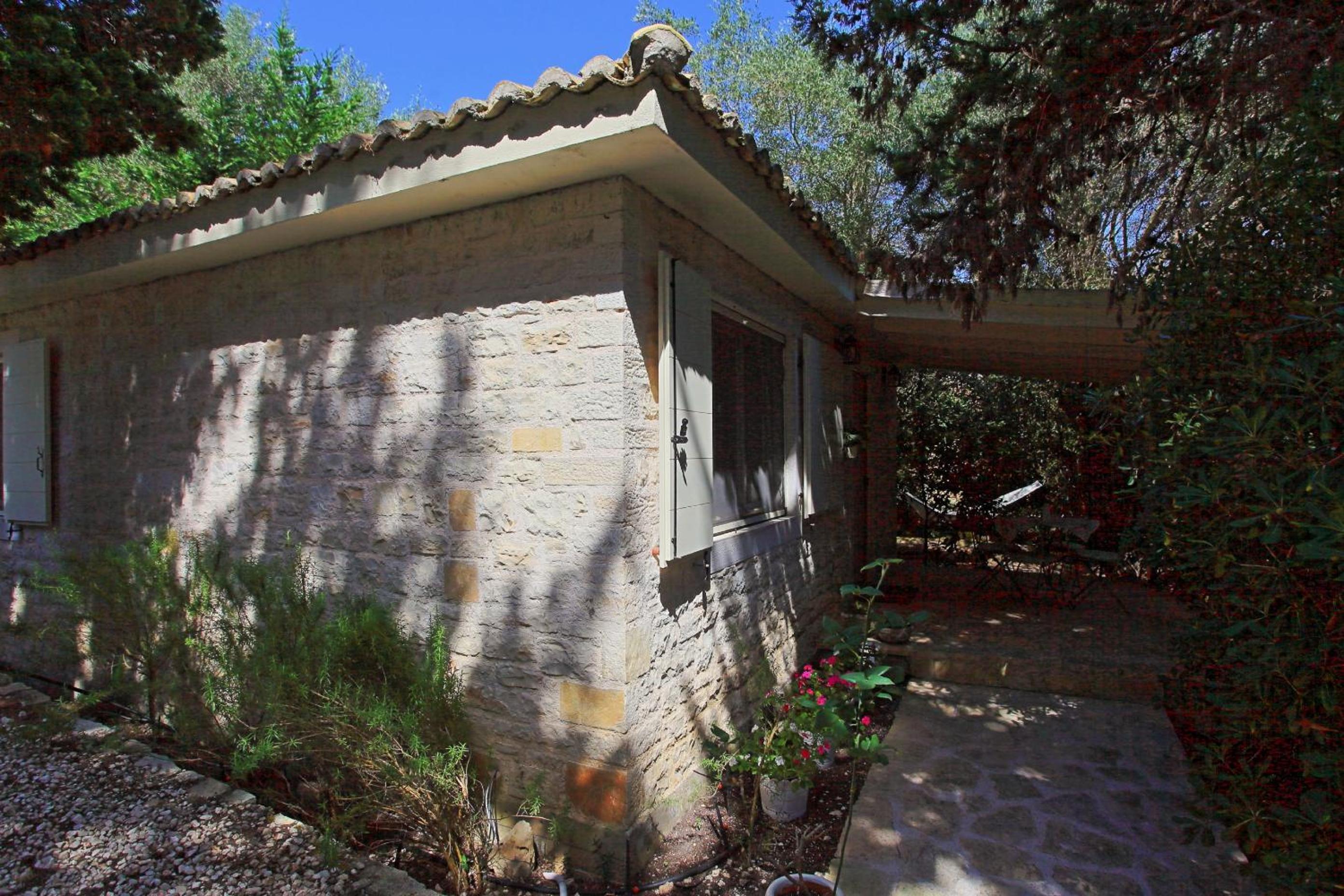 Hotel Prasini Luxury Cottage - Image 1