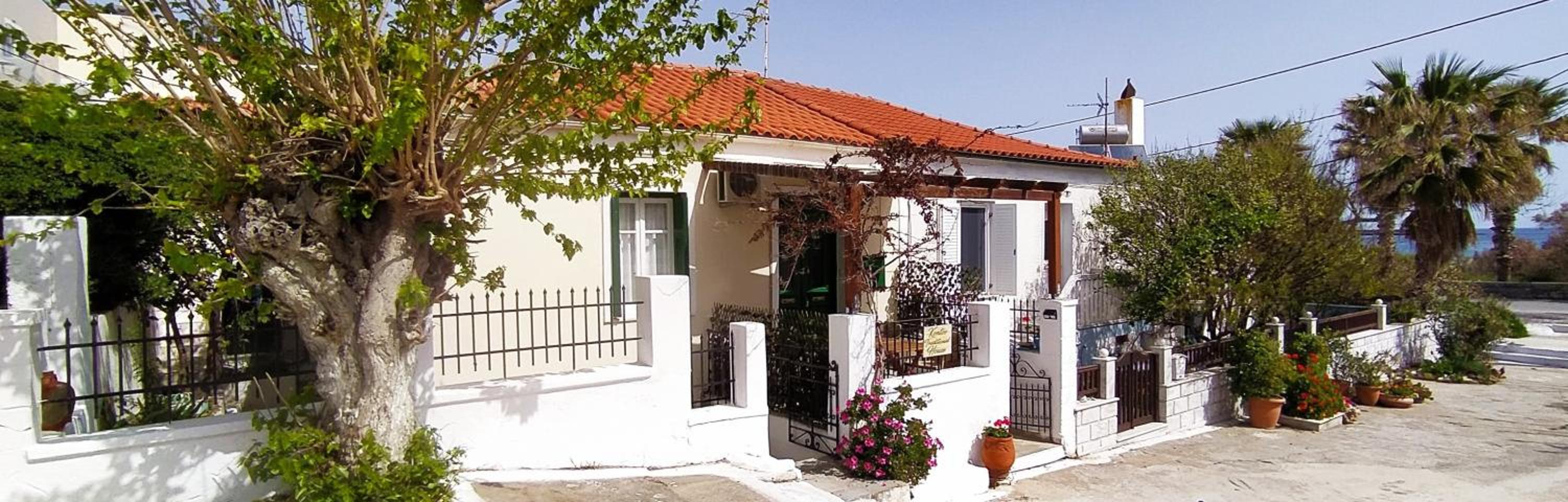 Hotel Kontos-Traditional house in Andros beach - Image 1