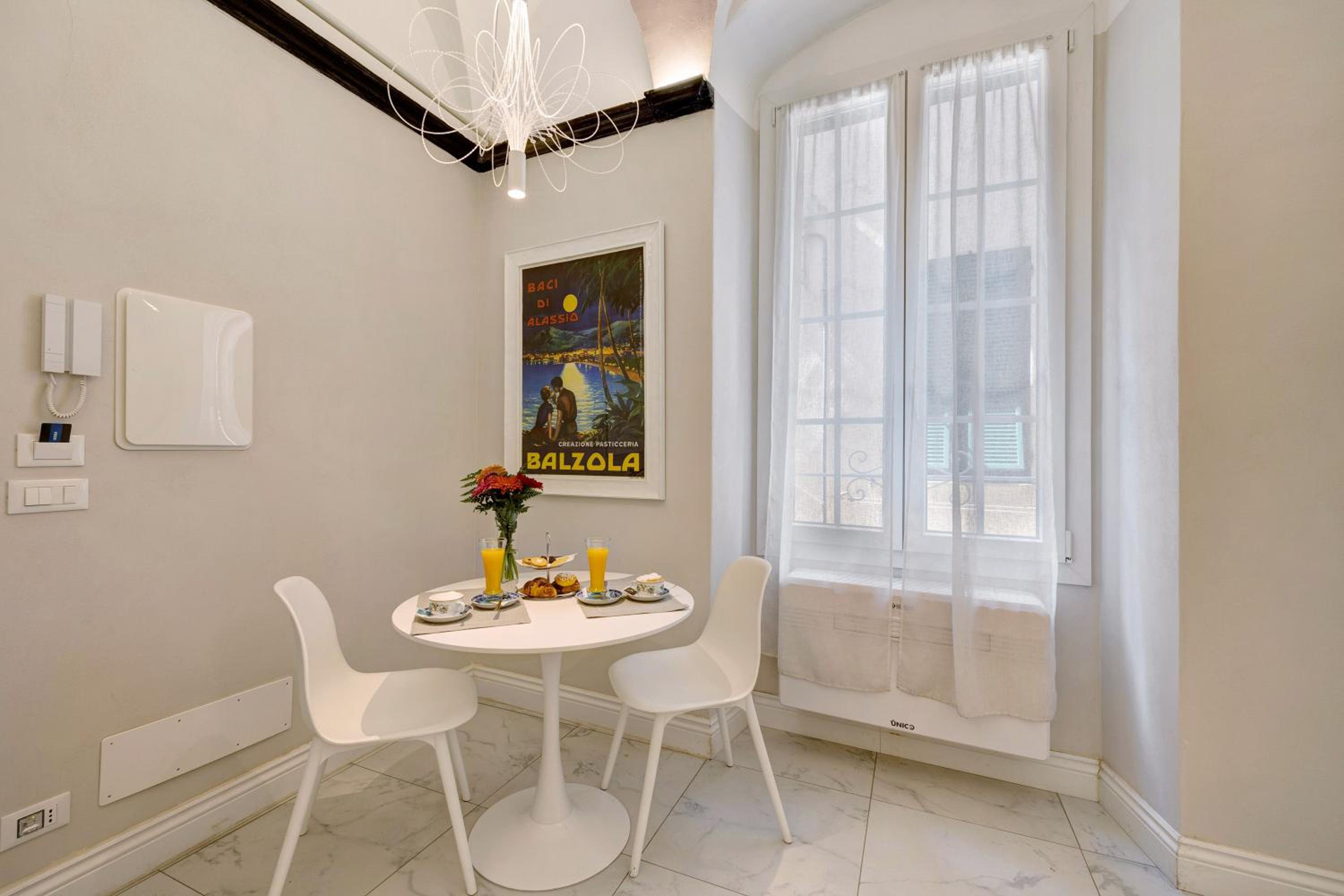 Hotel Suite Maribru - Image 1