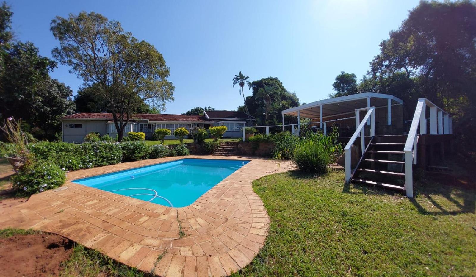 Hluhluwe Vacations - The Lake House - Property Image 12