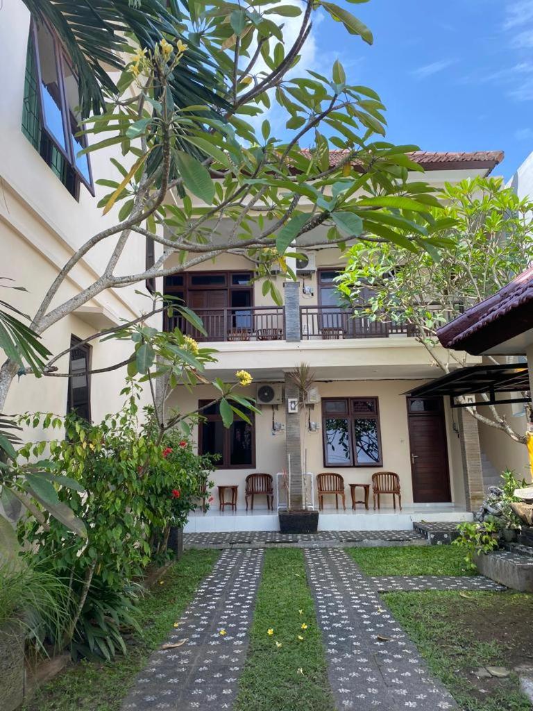 Neys guest house