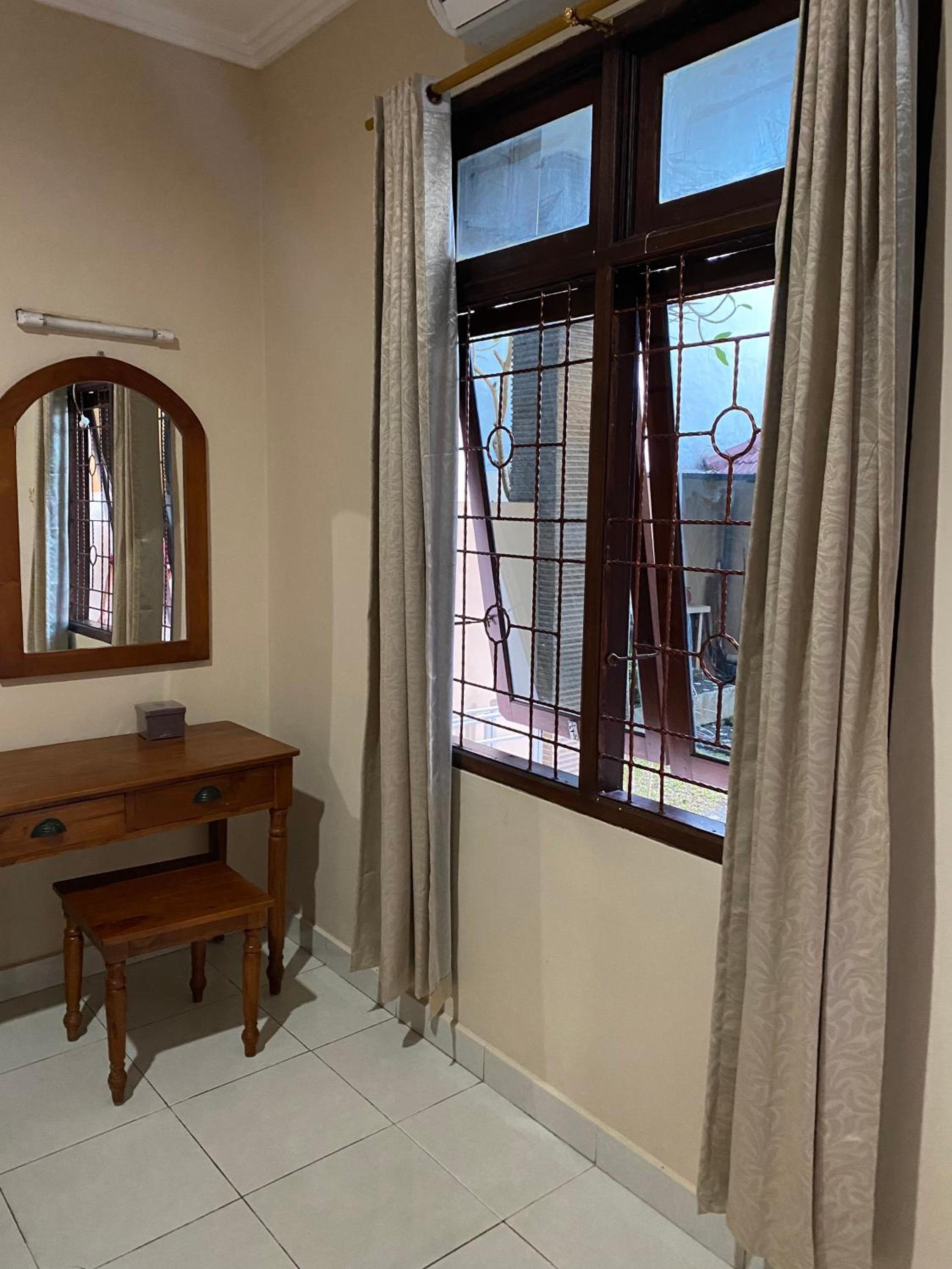 Neys guest house