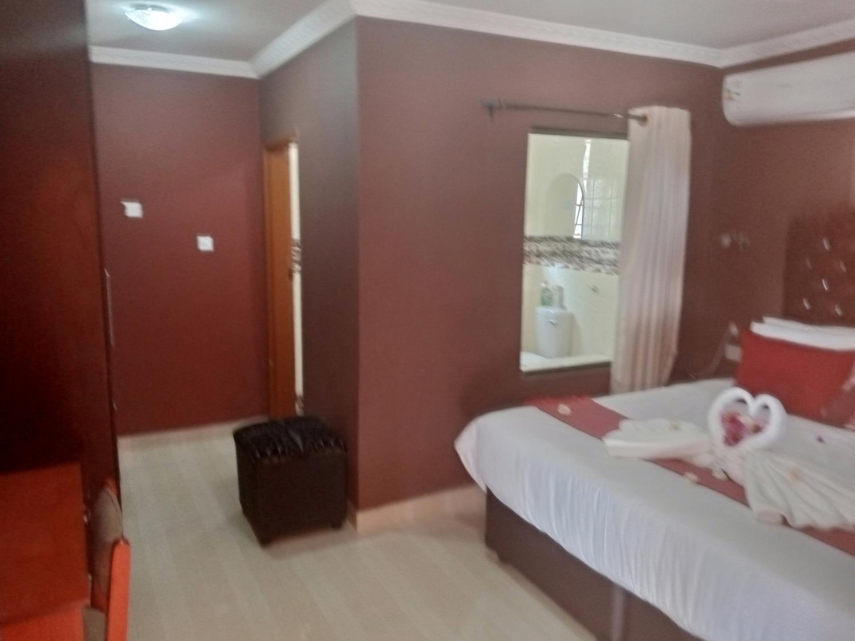 Impovu Guest House