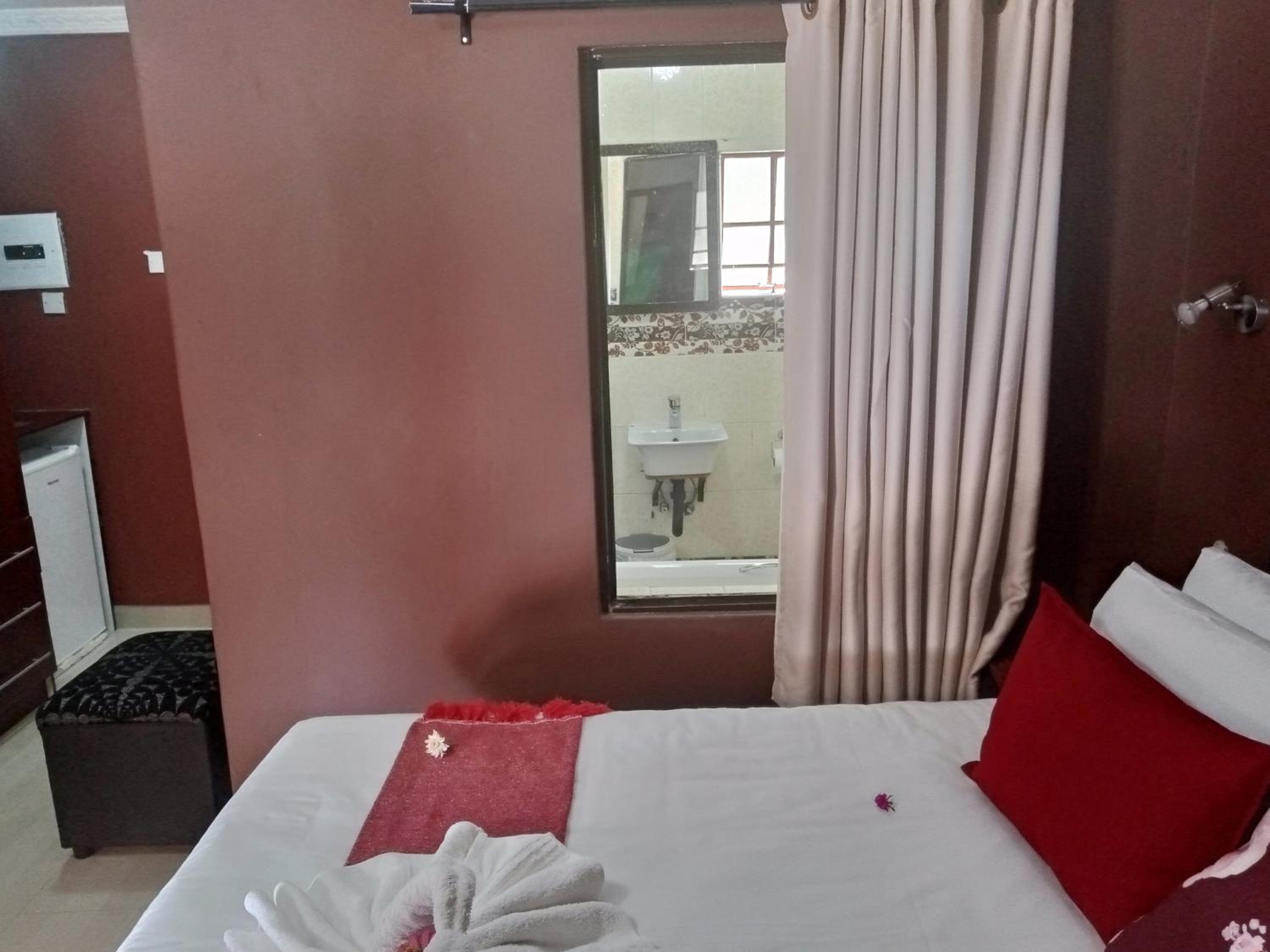 Impovu Guest House