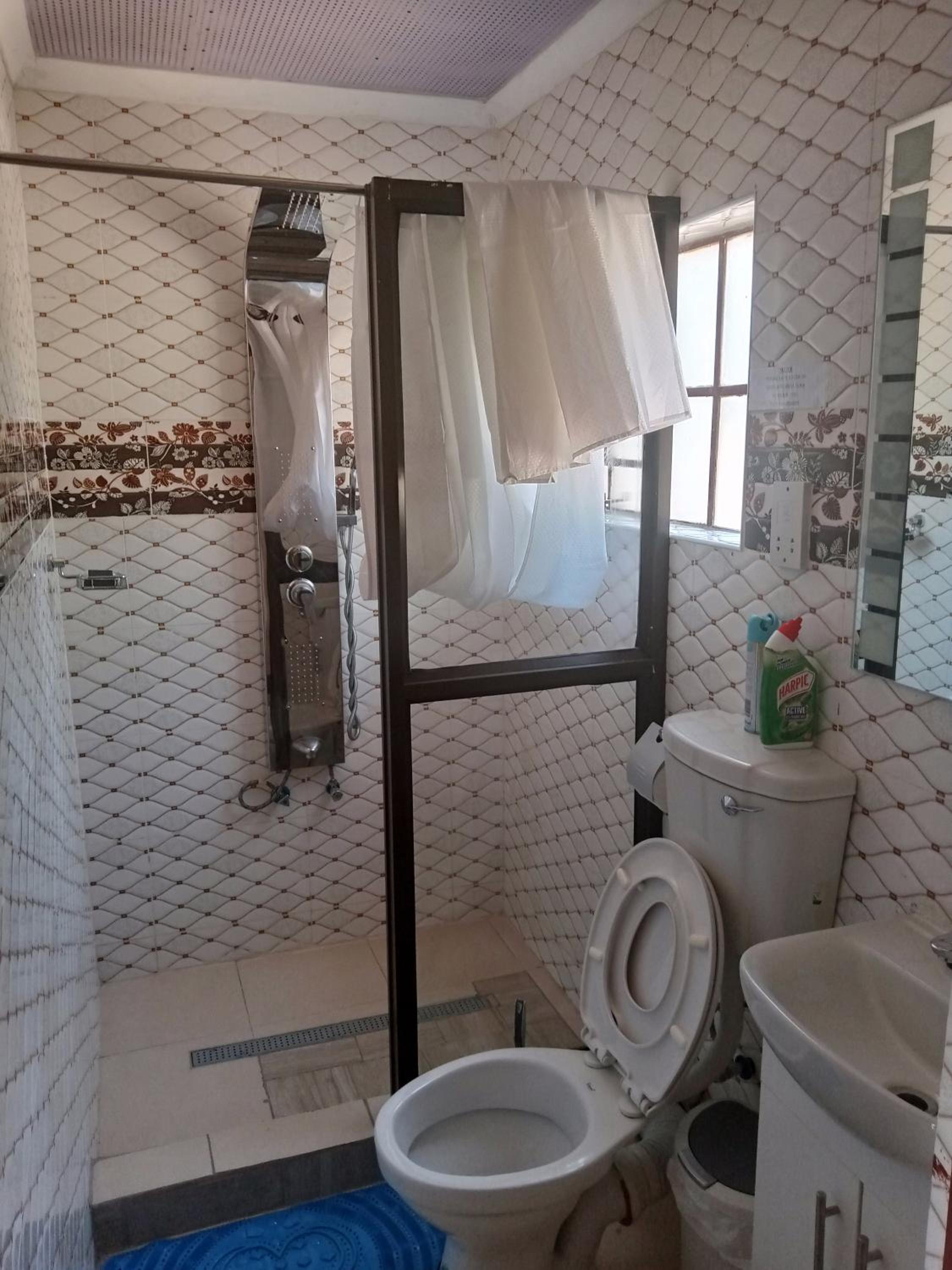 Impovu Guest House