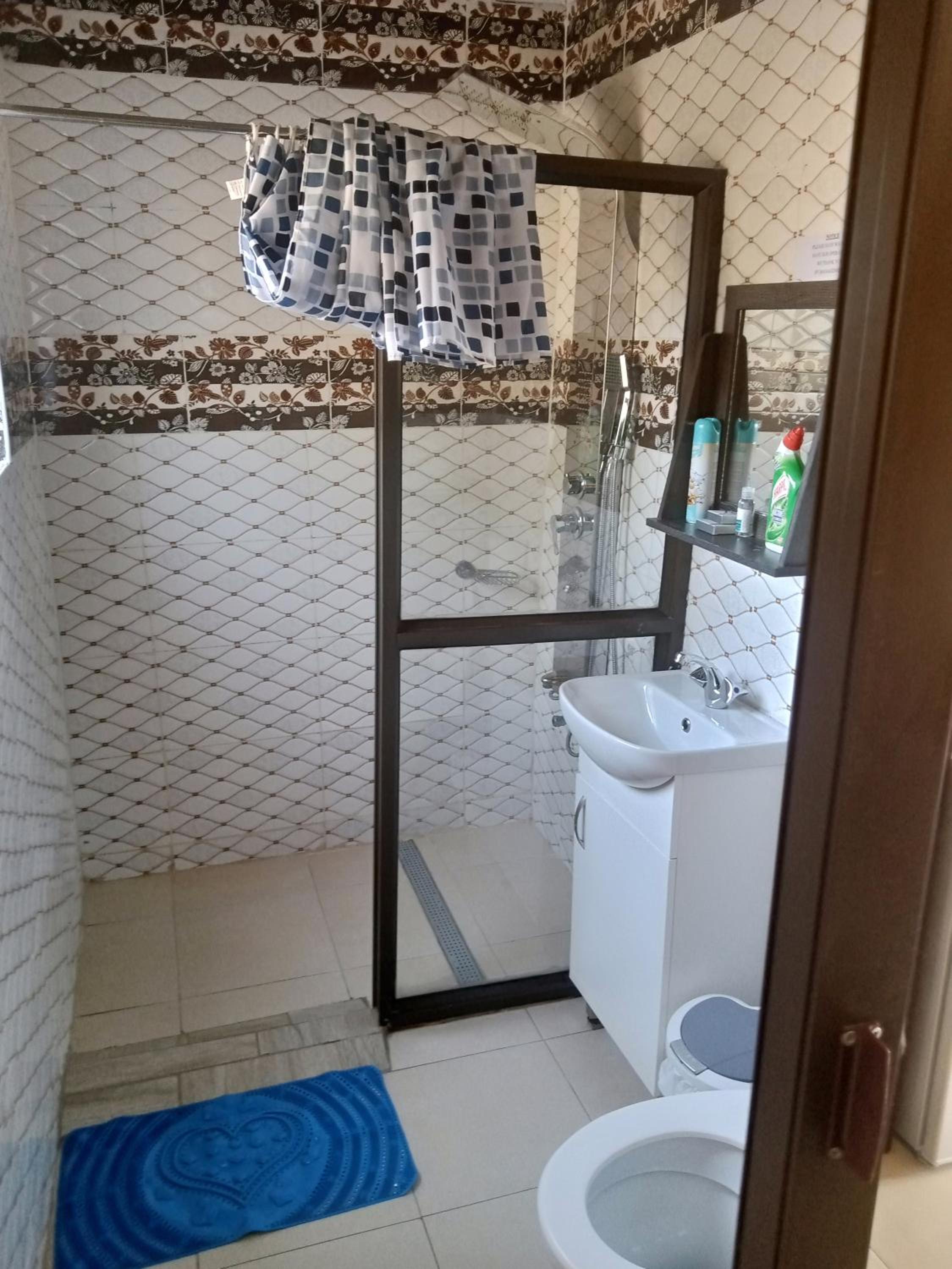 Impovu Guest House