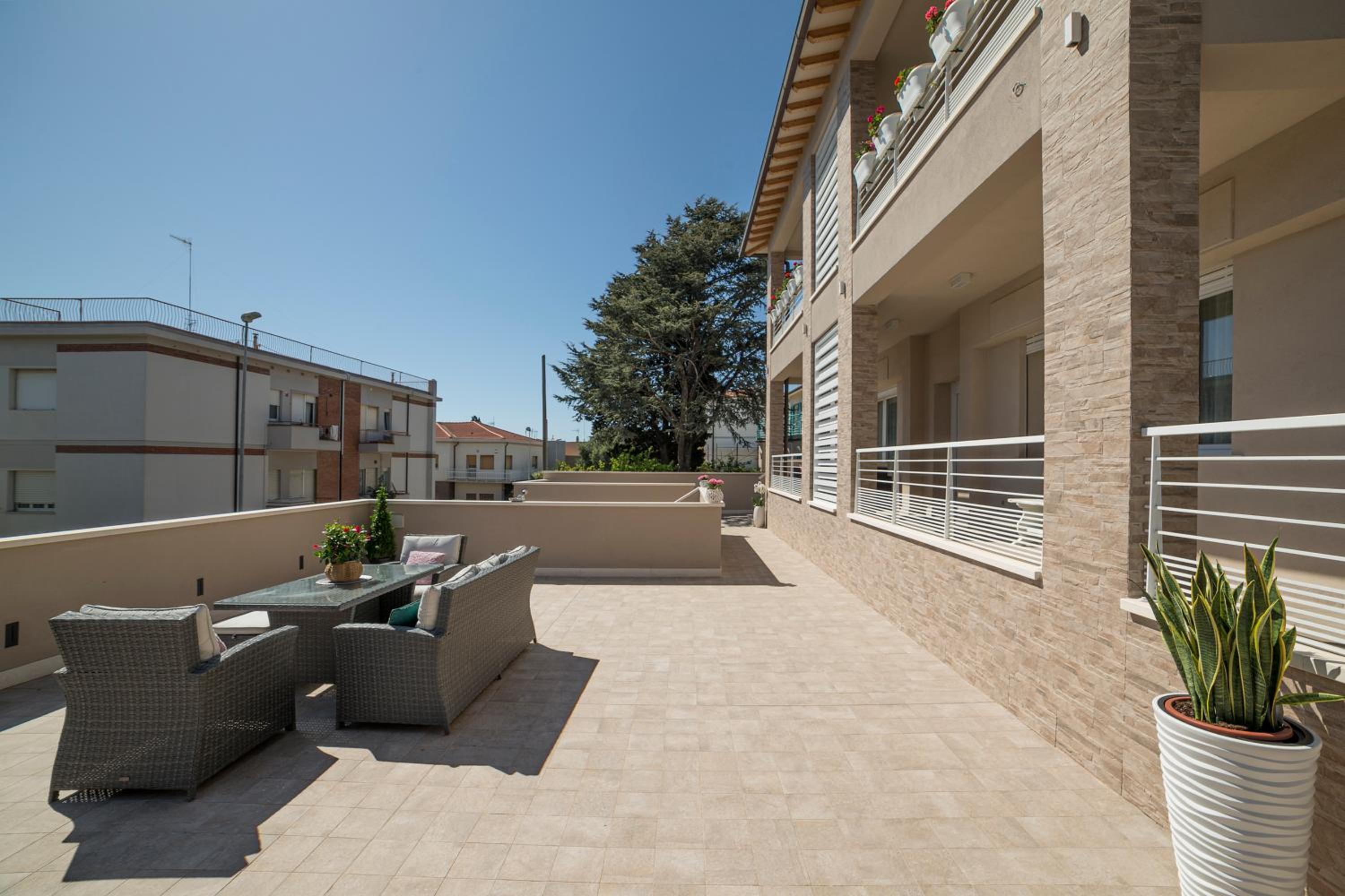 Prima dell'Elba Family Apartments view 4