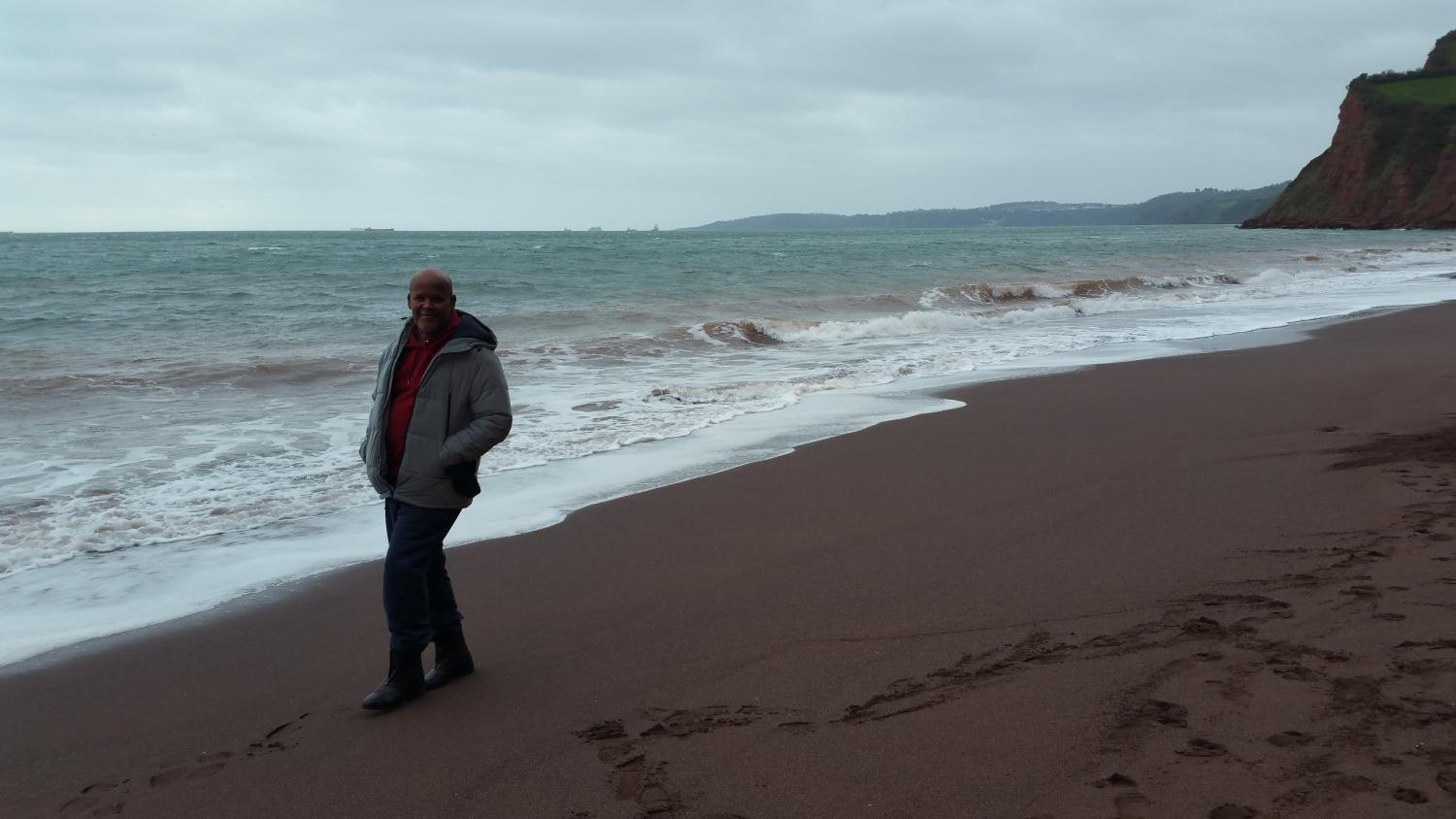Dolphin Cottage 50m from Shaldon Beach! view 2