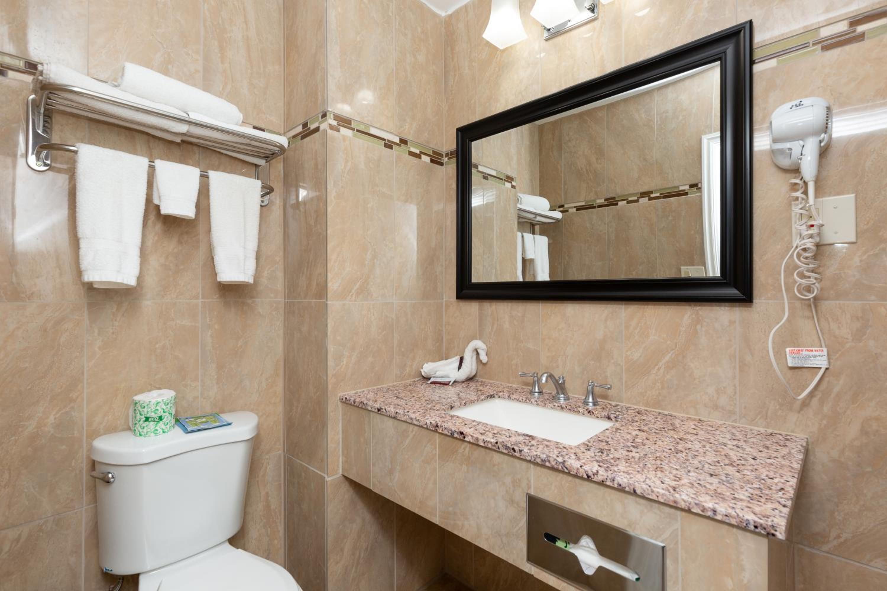 Elko Vacations - Stay Express Inn Elko - Property Image 23