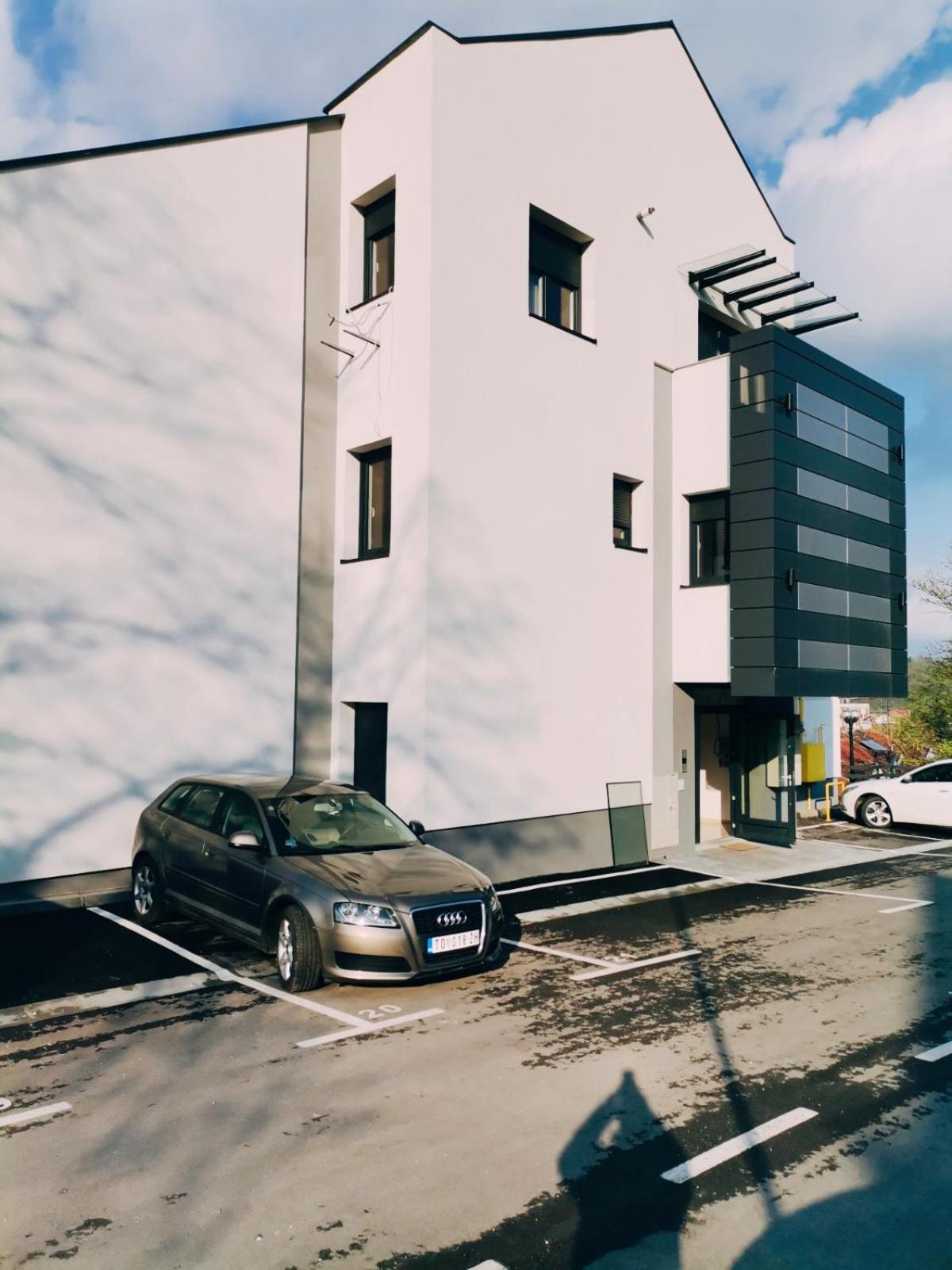 Apartman Blagojevic Hill view 5