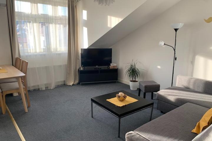 Little Tom Apartments
