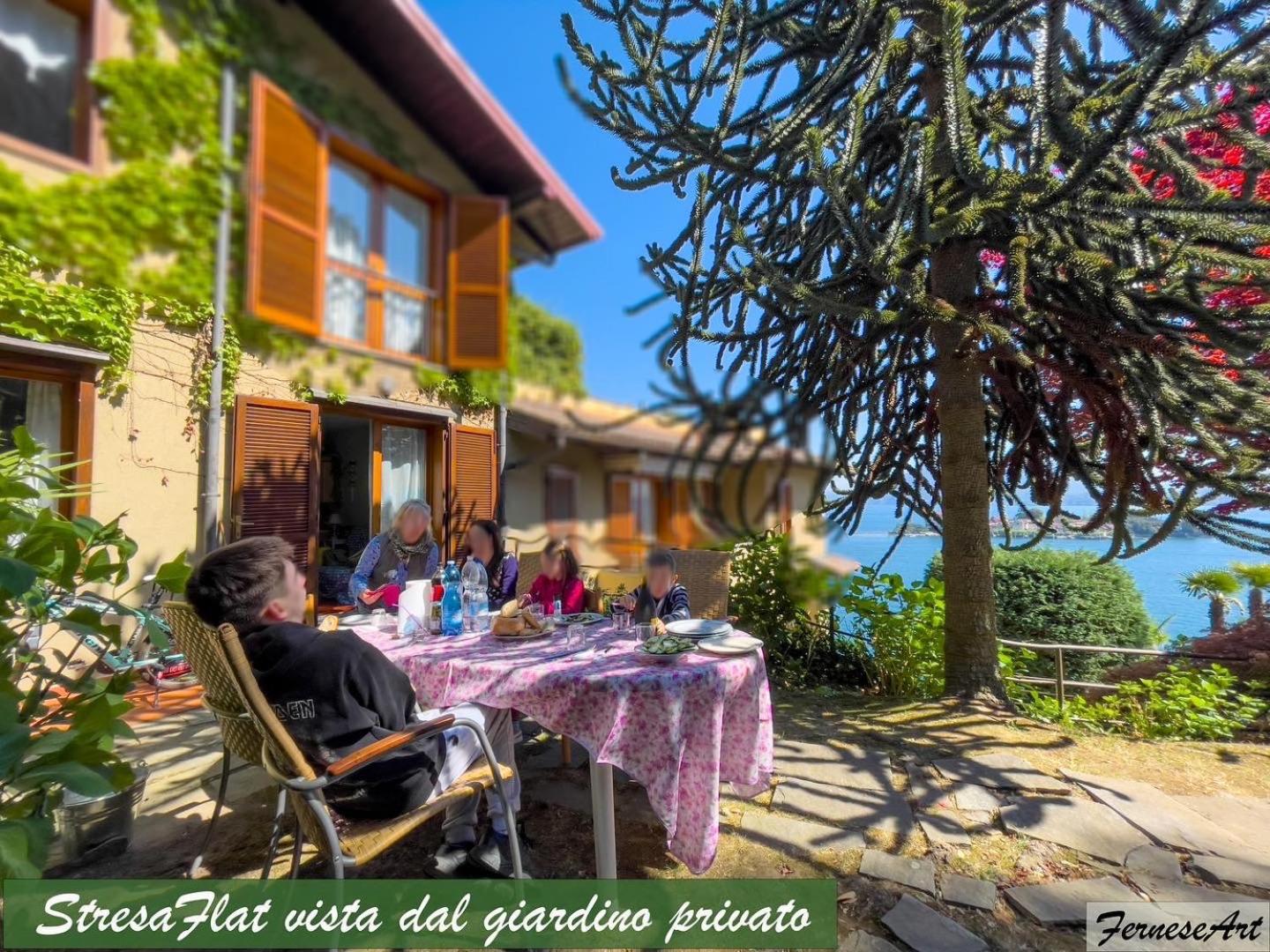 Appartamento vista Lago, giardino spiaggia a Stresa vista Isole Borromee e Golfo Borromeo - STRESAFLAT