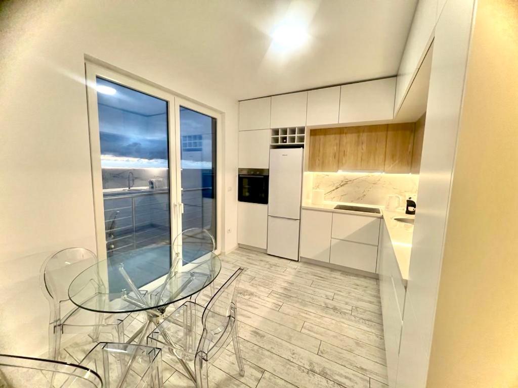 Durres Currila Modern Luxury STUNNING Beach Views