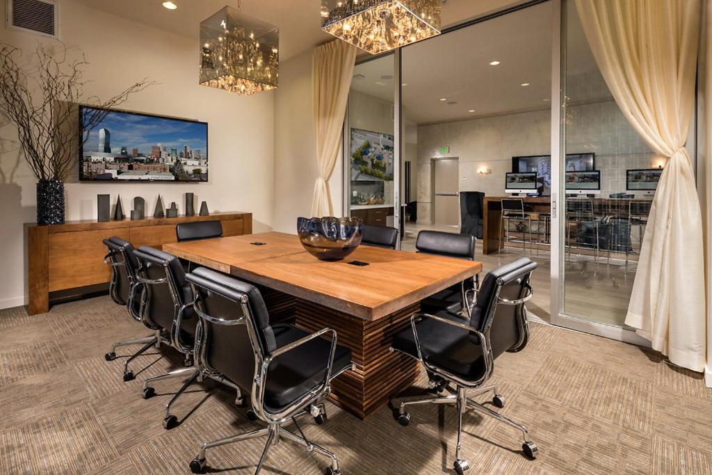 meeting & event spaces