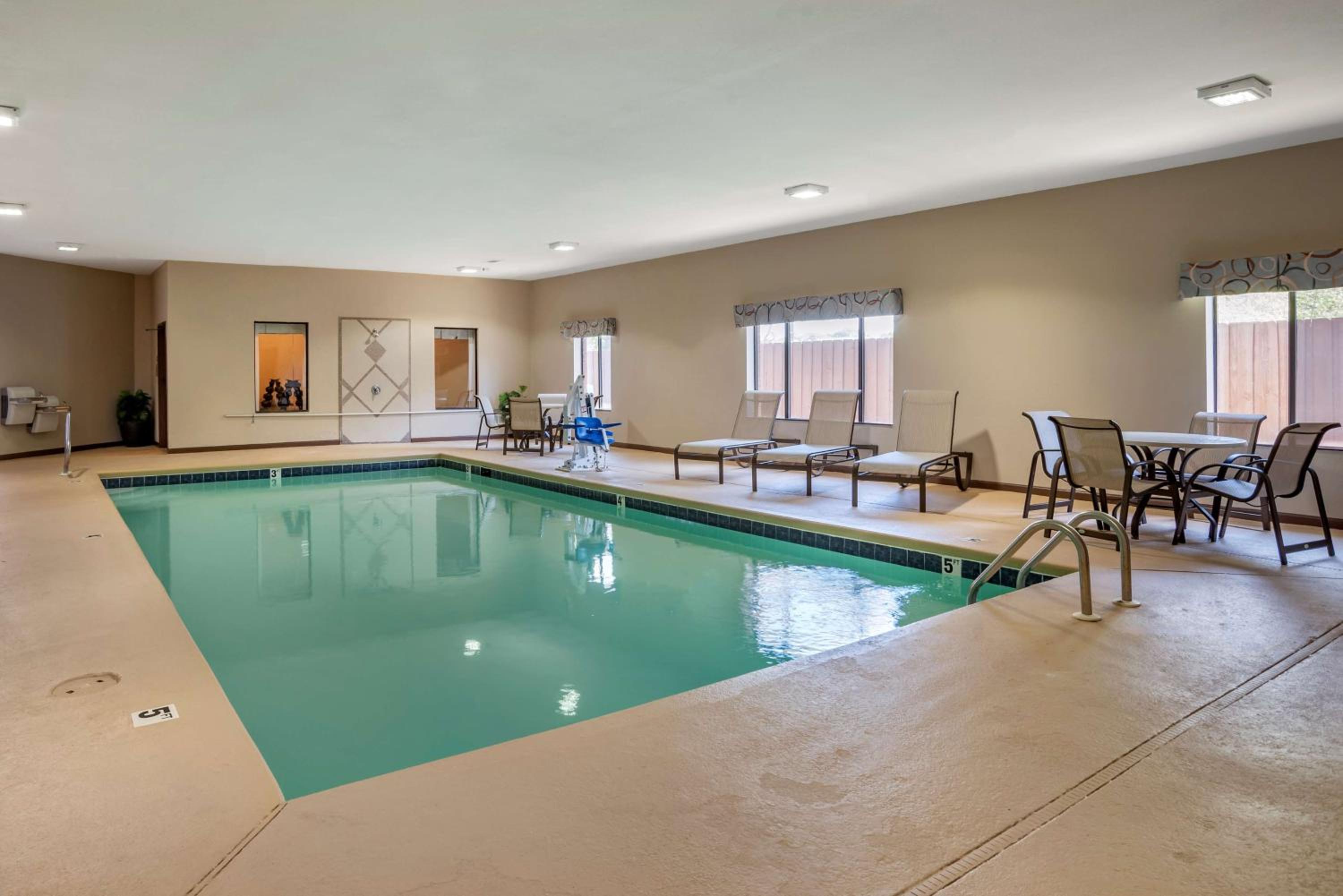 Troy Vacations - Best Western Troy Inn - Property Image 9
