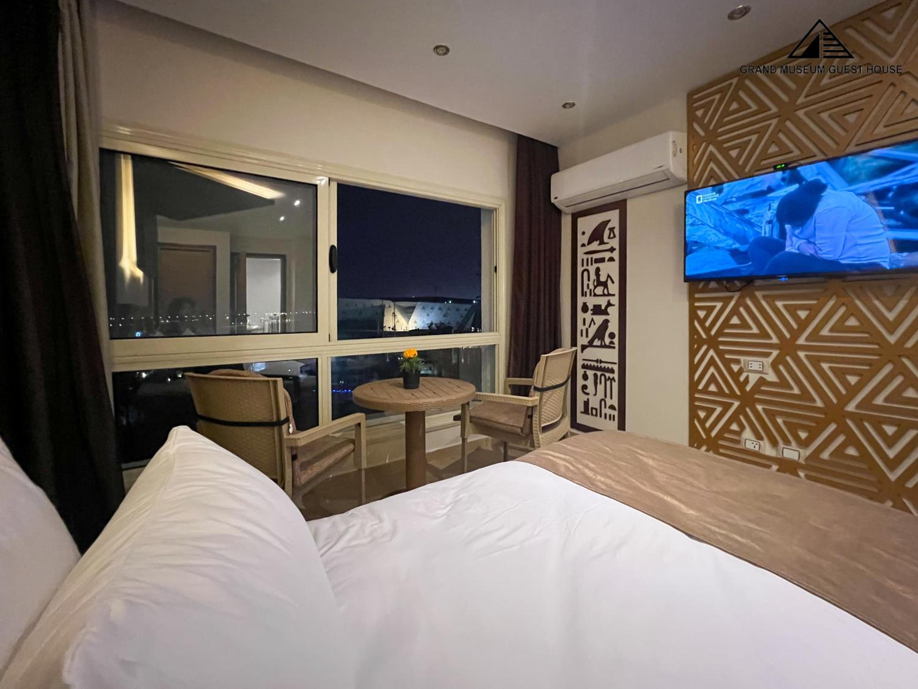 Grand Museum Hotel & Rooftop