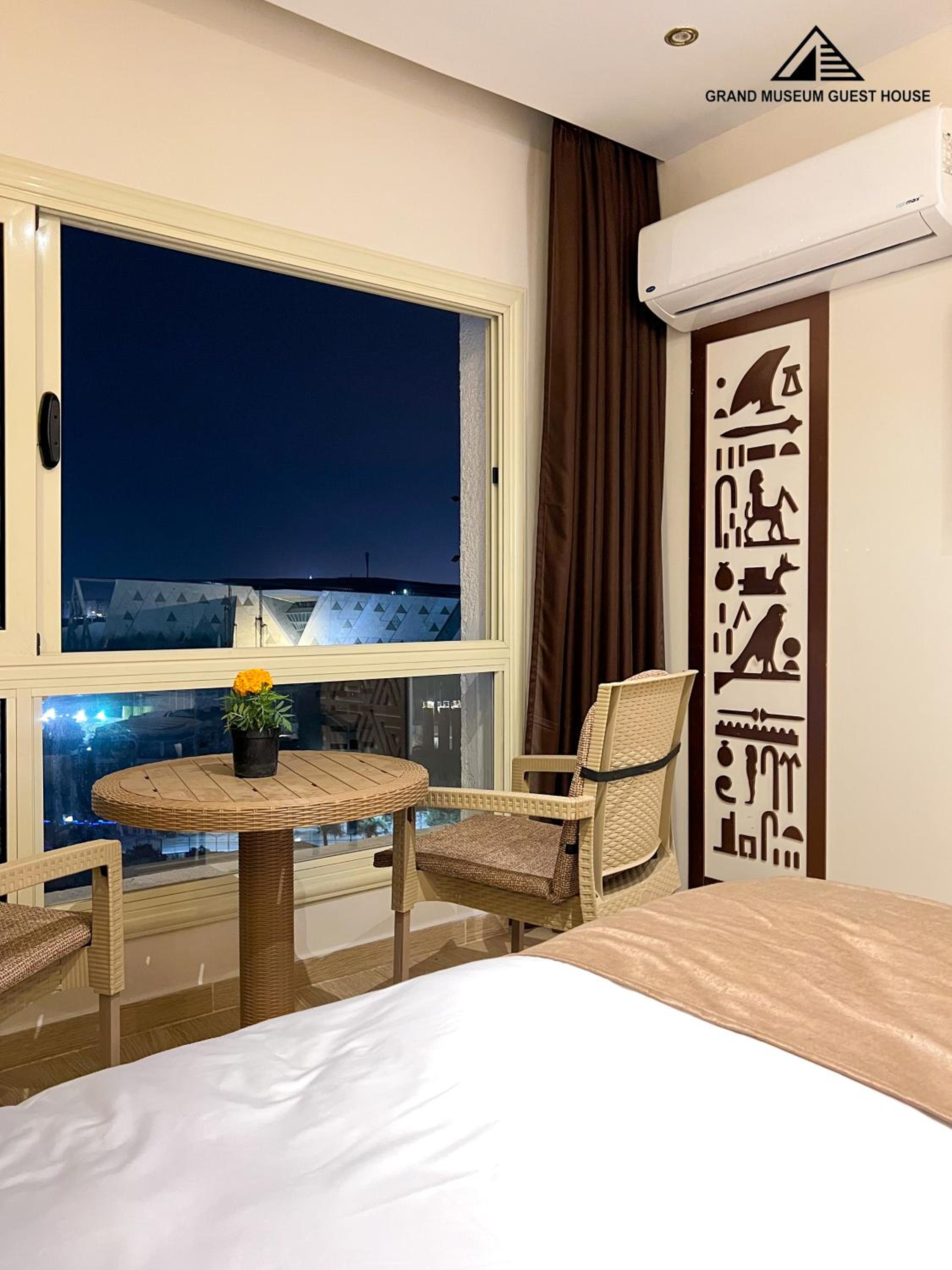Grand Museum Hotel & Rooftop