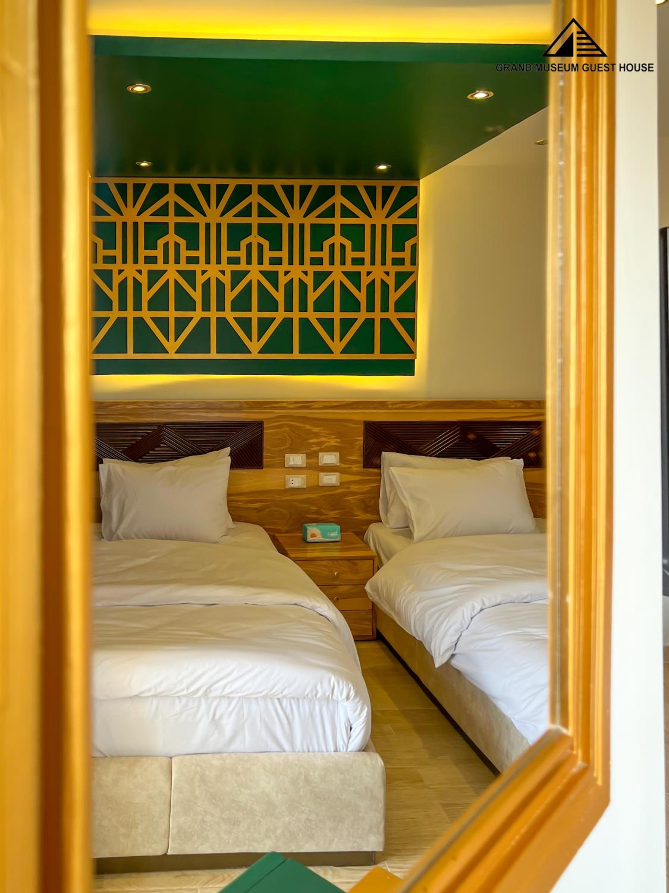 Grand Museum Hotel & Rooftop