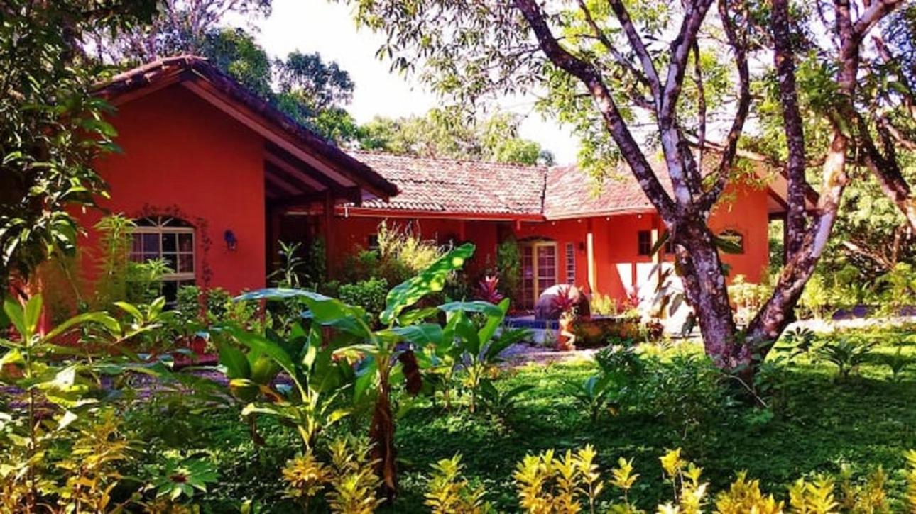 4 Architectural homes, Pool and High-Speed Internet