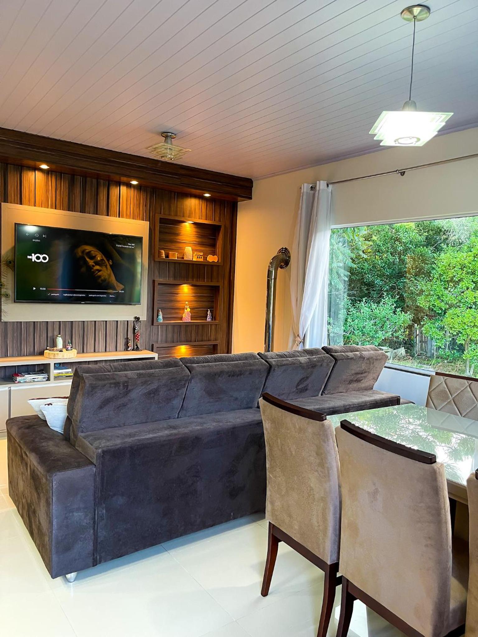 Casa com 3 Suítes em Urubici