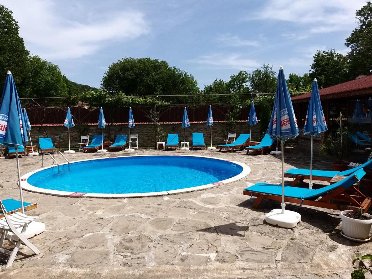 Guest House 