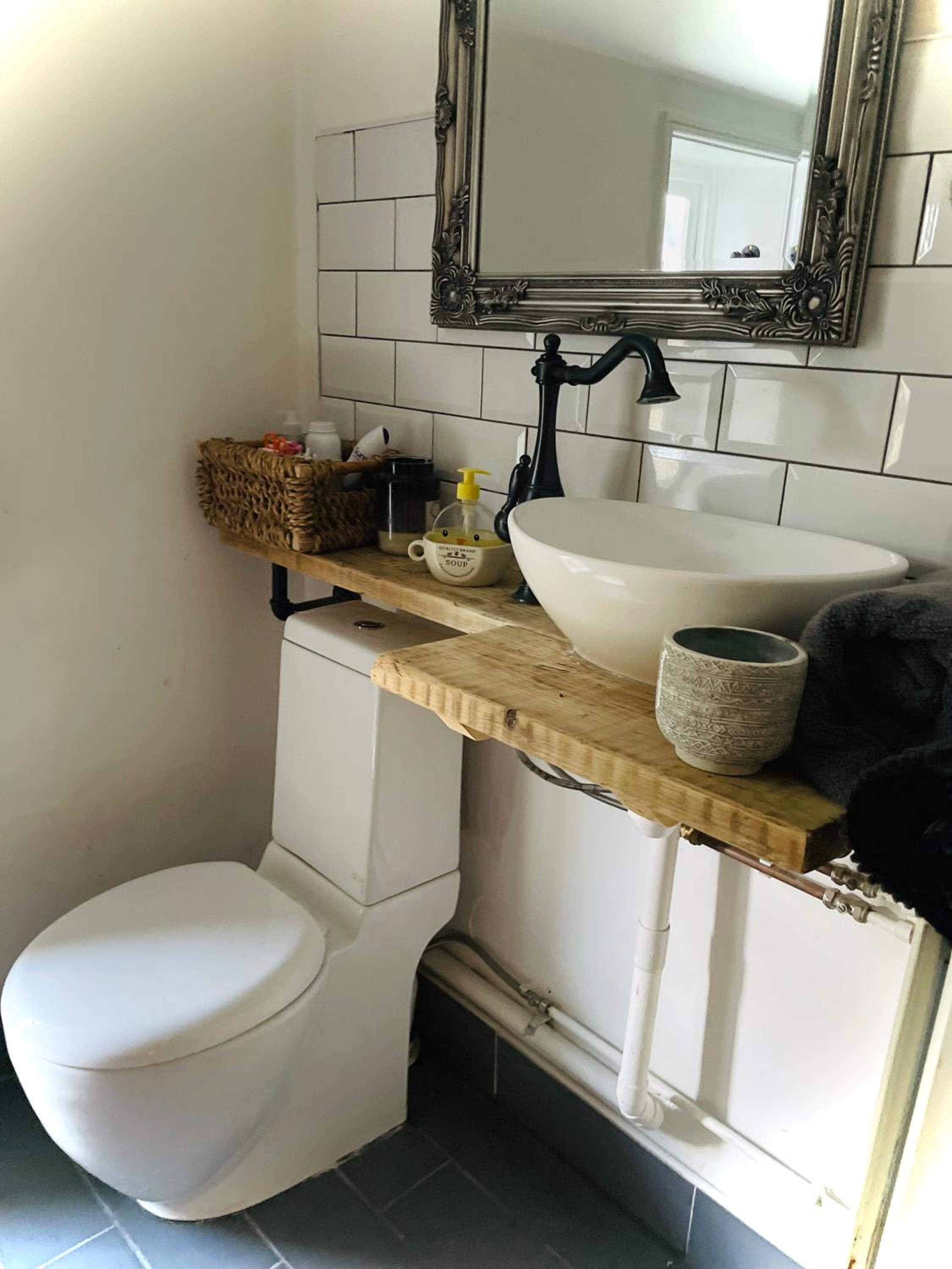 The Beehive, ground floor apartment in Norfolk, no shared amenities view 3